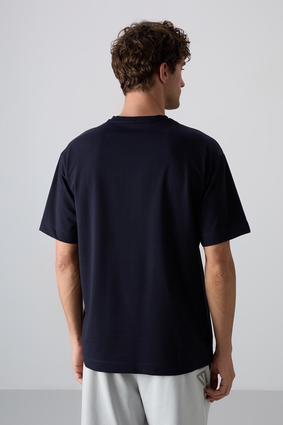 Lacivert Pamuklu Kalın Yumuşak Dokulu Oversize Fit Baskılı Erkek T-Shirt - 88345