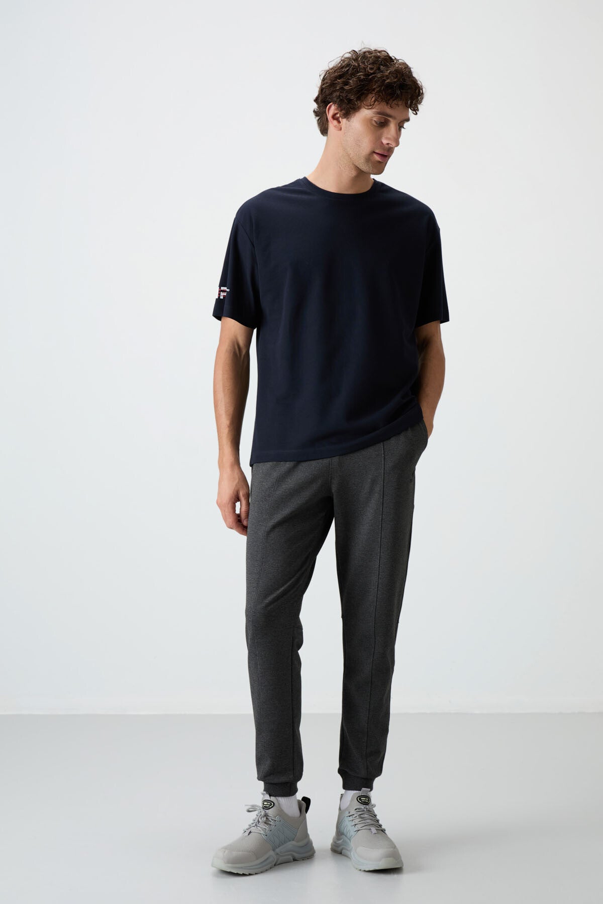 Lacivert Pamuklu Kalın Yüzeyi Dokulu Oversize Fit Baskılı Erkek T-Shirt - 88369