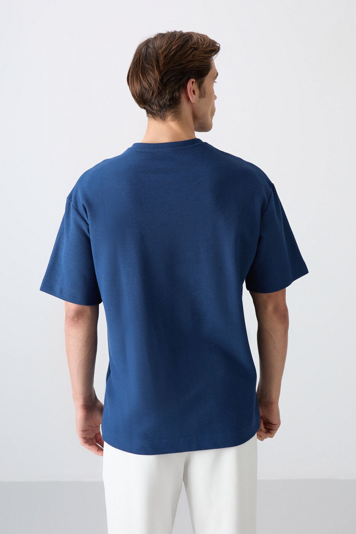 Parlament Pamuklu Kalın Yüzeyi Dokulu Oversize Fit Baskılı Erkek T-Shirt - 88336