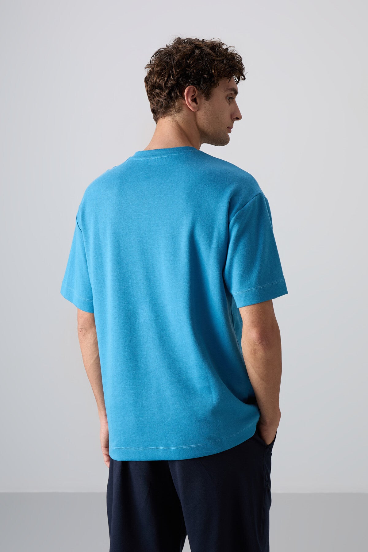 Petrol Mavi Pamuklu Kalın Yumuşak Dokulu Oversize Fit Baskılı Erkek T-Shirt - 88324