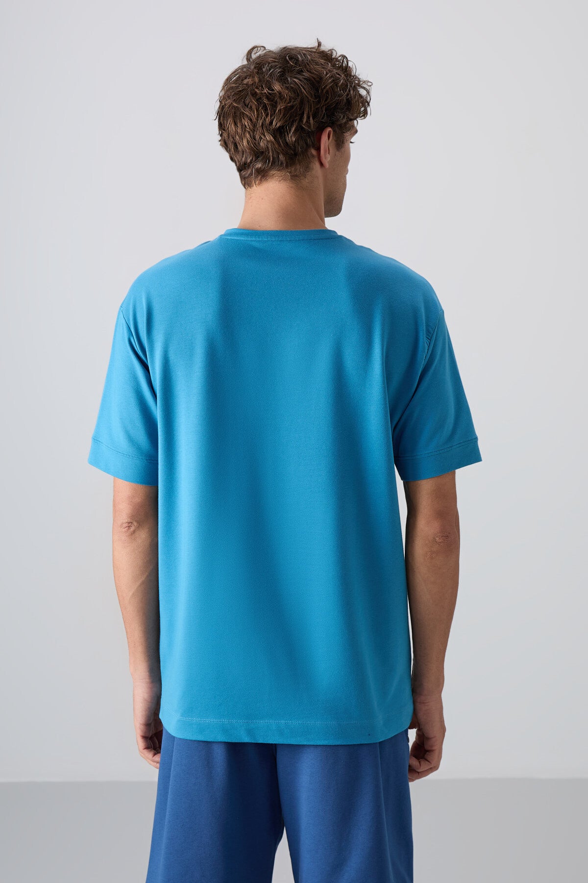 Petrol Mavi Pamuklu Kalın Yumuşak Dokulu Oversize Fit Basic Erkek T-Shirt - 88349