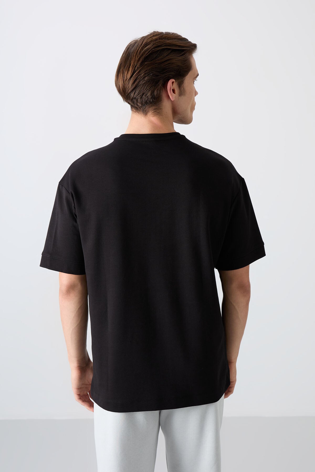 Siyah Pamuklu Kalın Yumuşak Dokulu Oversize Fit Baskılı Erkek T-Shirt - 88322