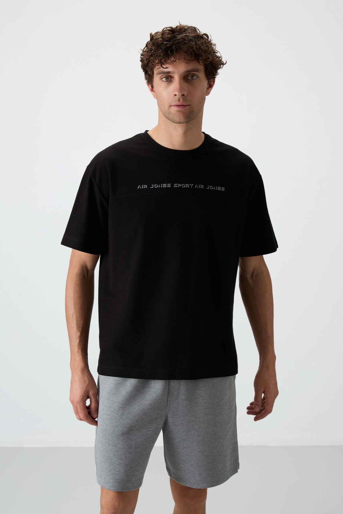 Siyah Pamuklu Kalın Yüzeyi Dokulu Oversize Fit Baskılı Erkek T-Shirt - 88371
