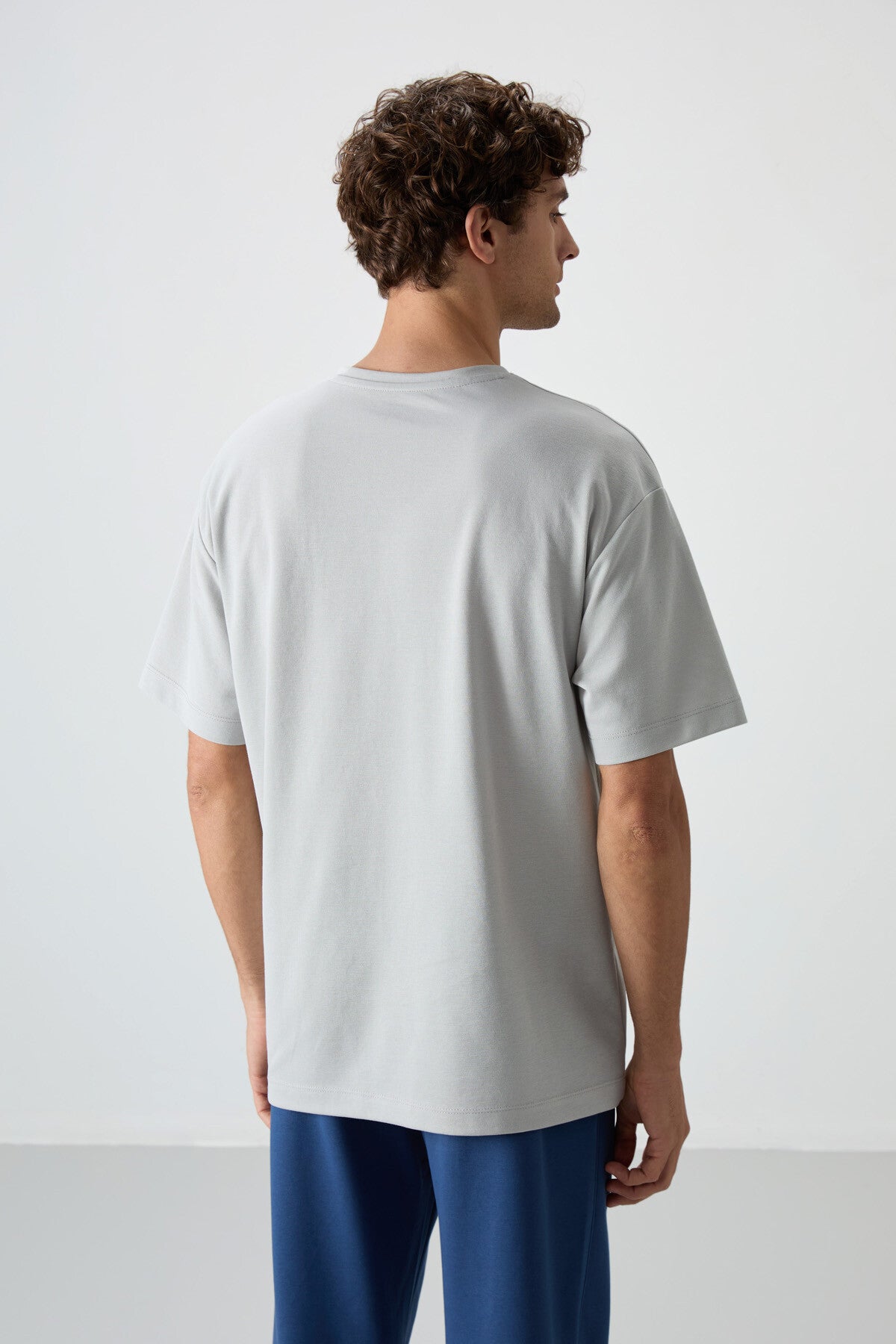Taş Pamuklu Kalın Yüzeyi Dokulu Oversize Fit Baskılı Erkek T-Shirt - 88370