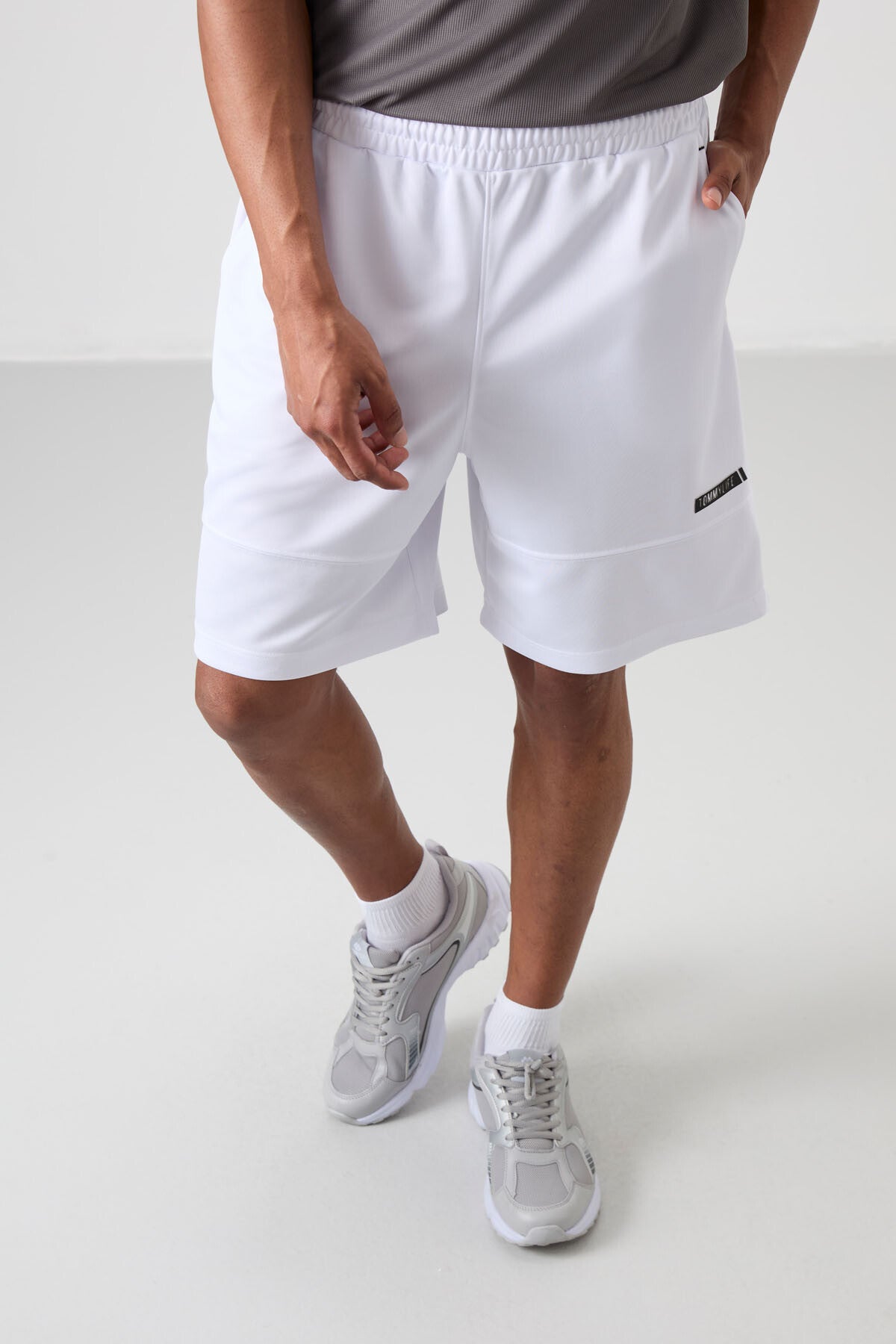 Beyaz Kalın Yumuşak Comfort Fit Erkek Şort - 81272