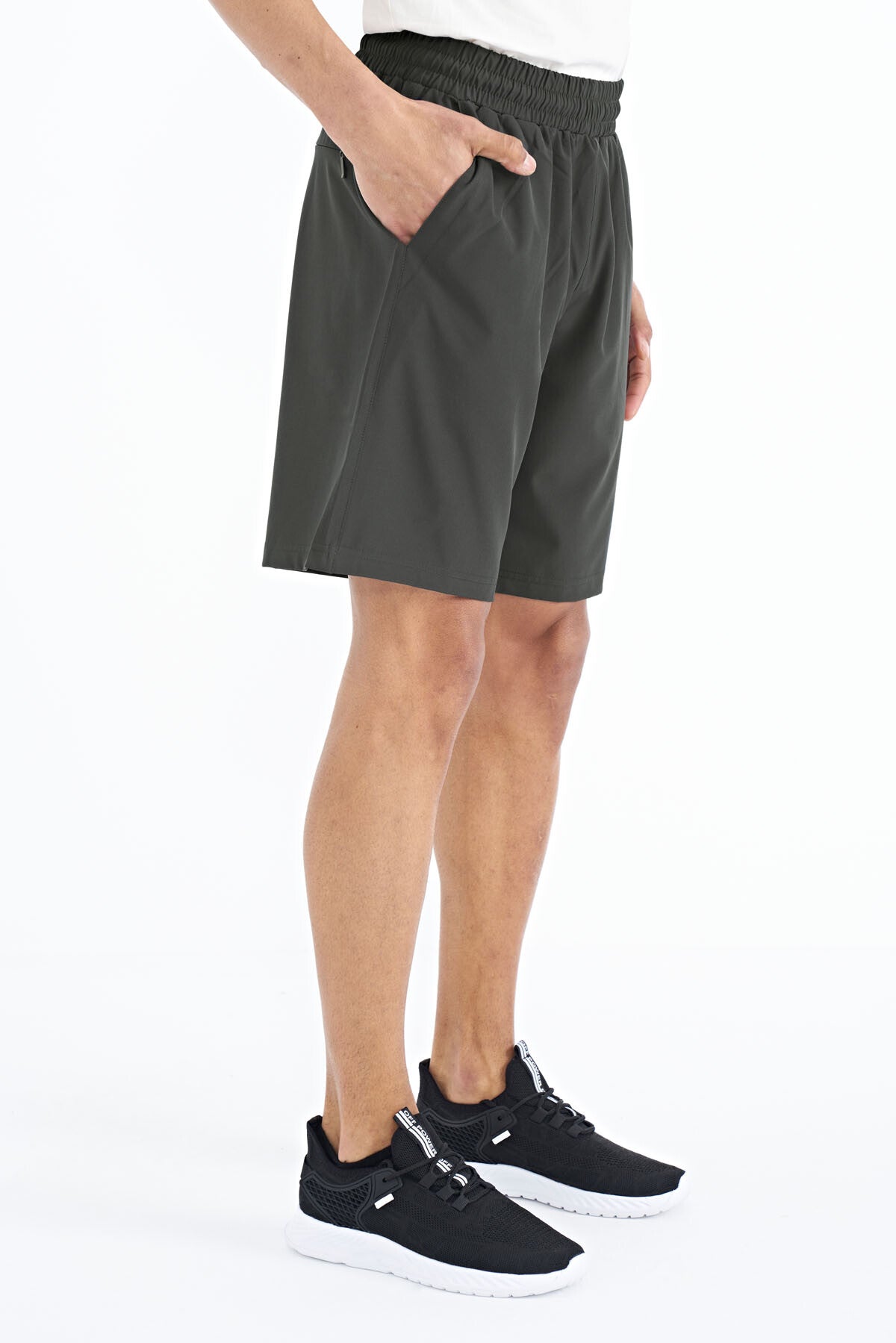 Haki Yan Cep Detaylı Lastikli Erkek Şort - 81238