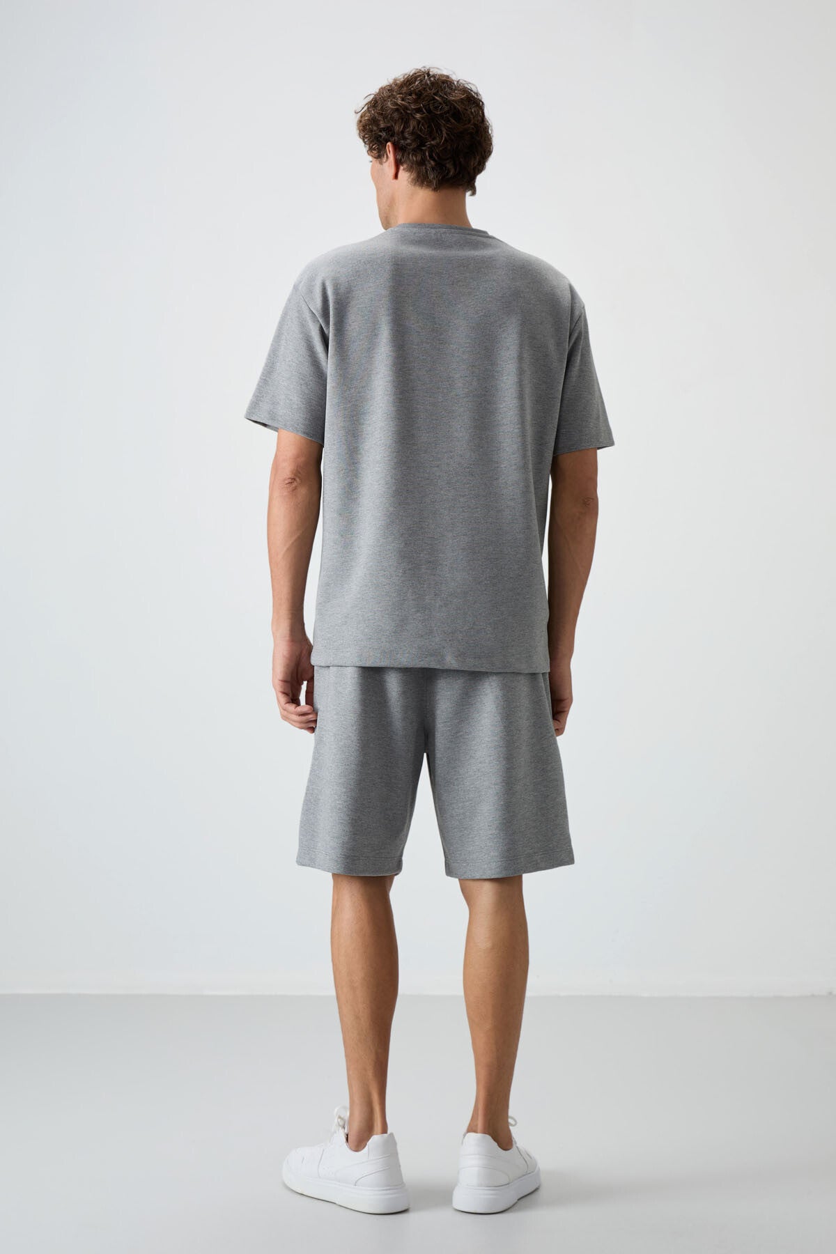 Gri Melanj Pamuklu Kalın Yumuşak Dokulu Oversize Fit Basic Erkek Şort Takım - 85249