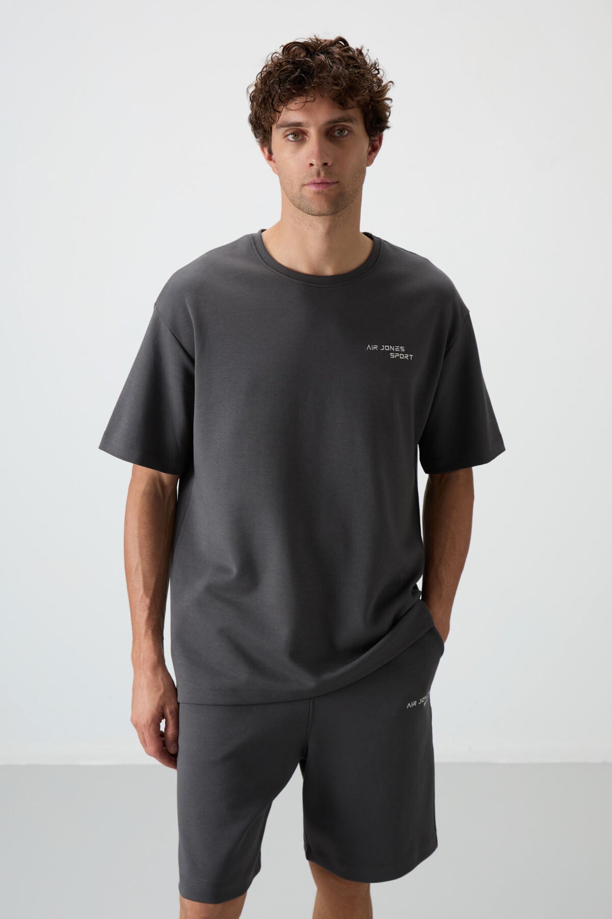 Haki Pamuklu Kalın Yumuşak Dokulu Oversize Fit Nakışlı Erkek Şort Takım - 85250