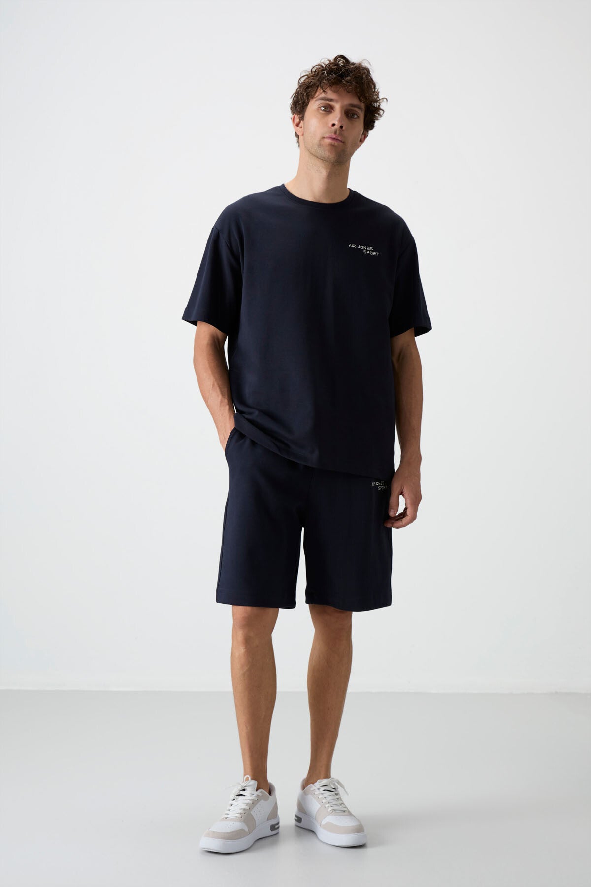 Lacivert Pamuklu Kalın Yumuşak Dokulu Oversize Fit Nakışlı Erkek Şort Takım - 85250