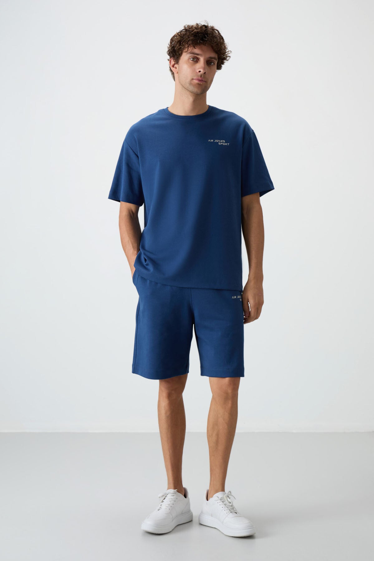 Parlament Pamuklu Kalın Yumuşak Dokulu Oversize Fit Nakışlı Erkek Şort Takım - 85250