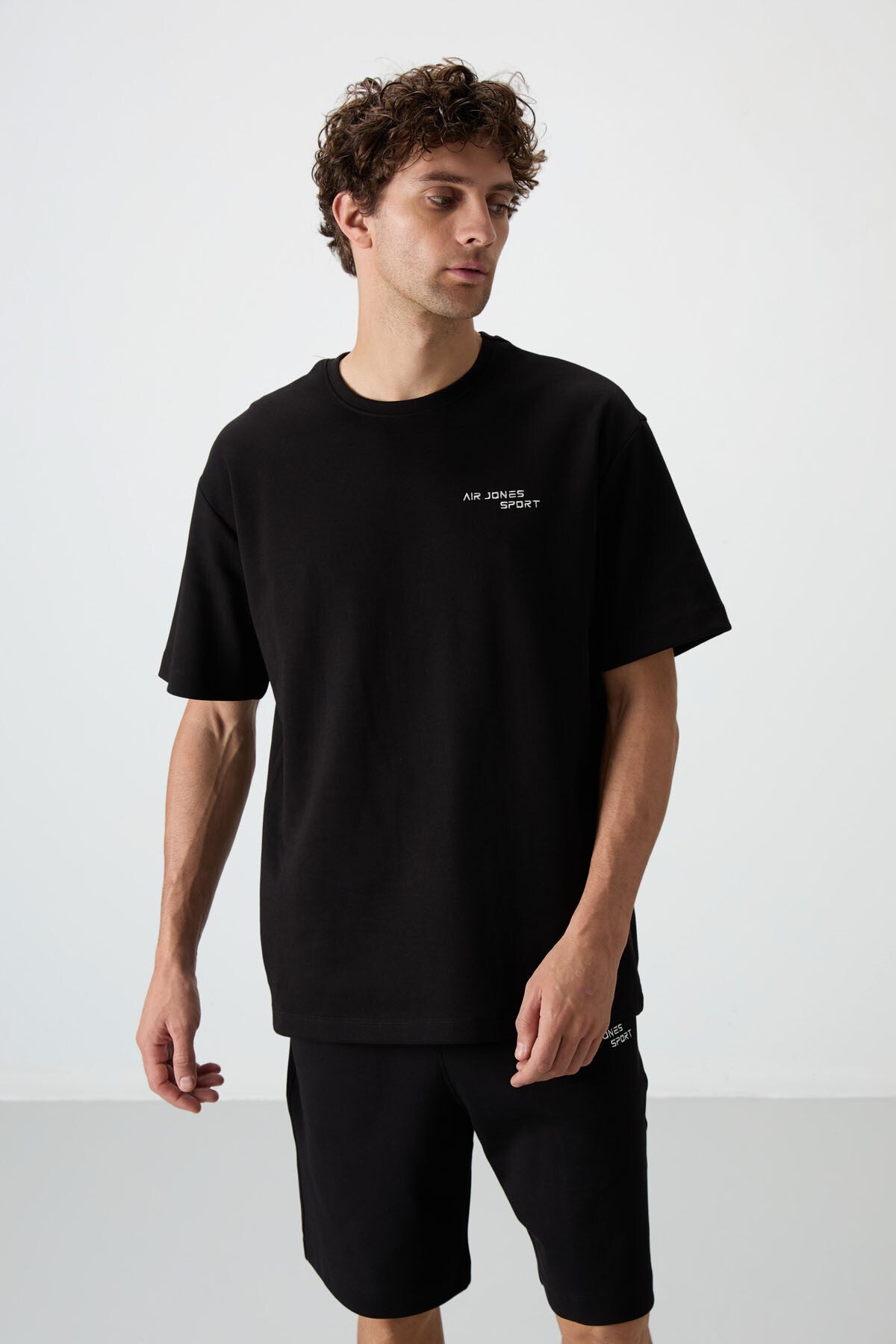 Siyah Pamuklu Kalın Yumuşak Dokulu Oversize Fit Nakışlı Erkek Şort Takım - 85250