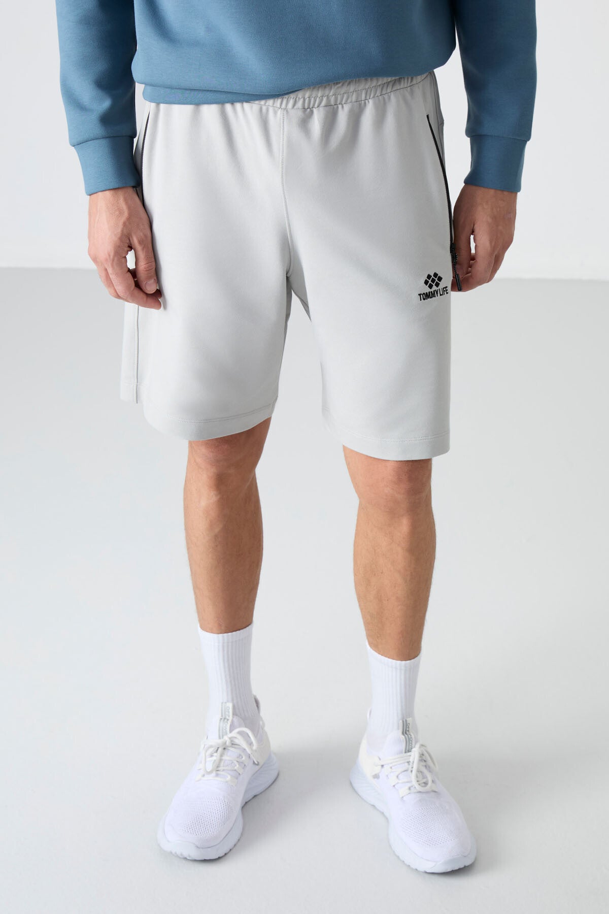 Taş Gizli Fermuar Arka Cepli Bağcıklı Standart Kalıp Erkek Şort - 81136