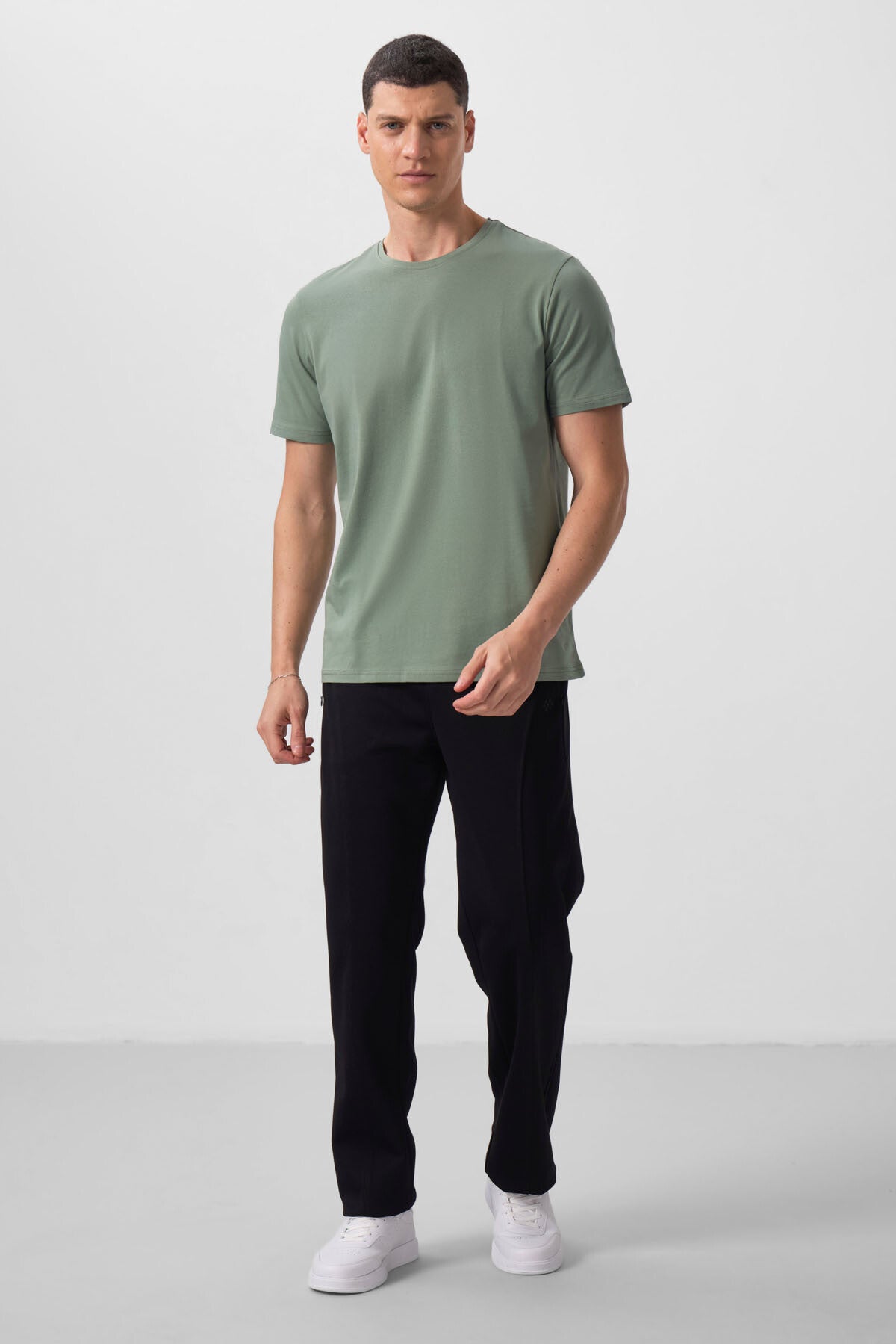 Açık Yeşil Erkek Basic Kısa Kol Standart Kalıp O Yaka T-shirt - 87911