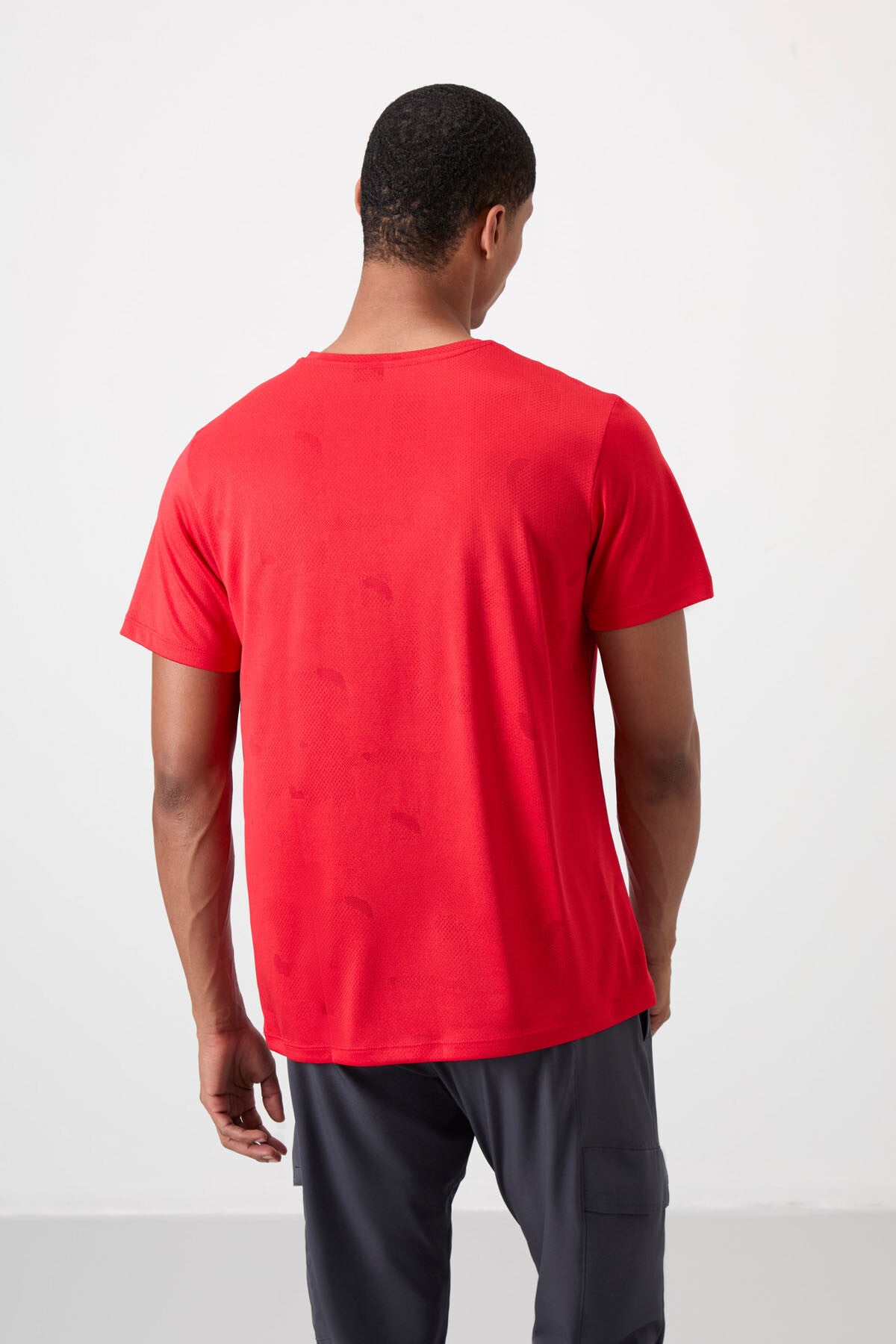 Kırmızı Nefes Alan Jakarlı İnce Esnek Standart Fit Erkek Performans T-Shirt - 88397