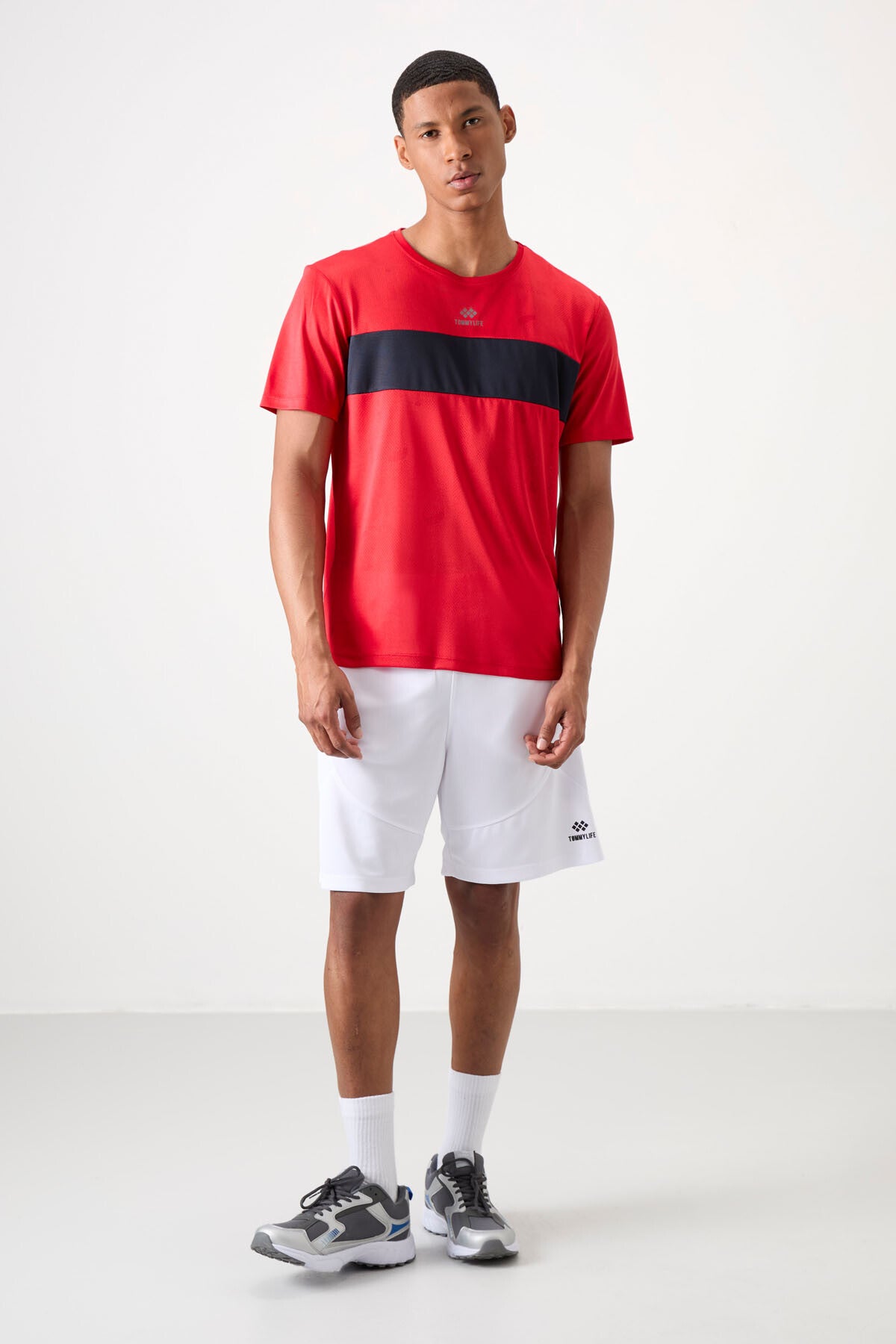 Kırmızı Nefes Alan Jakarlı İnce Esnek Standart Fit Erkek Performans T-Shirt - 88398