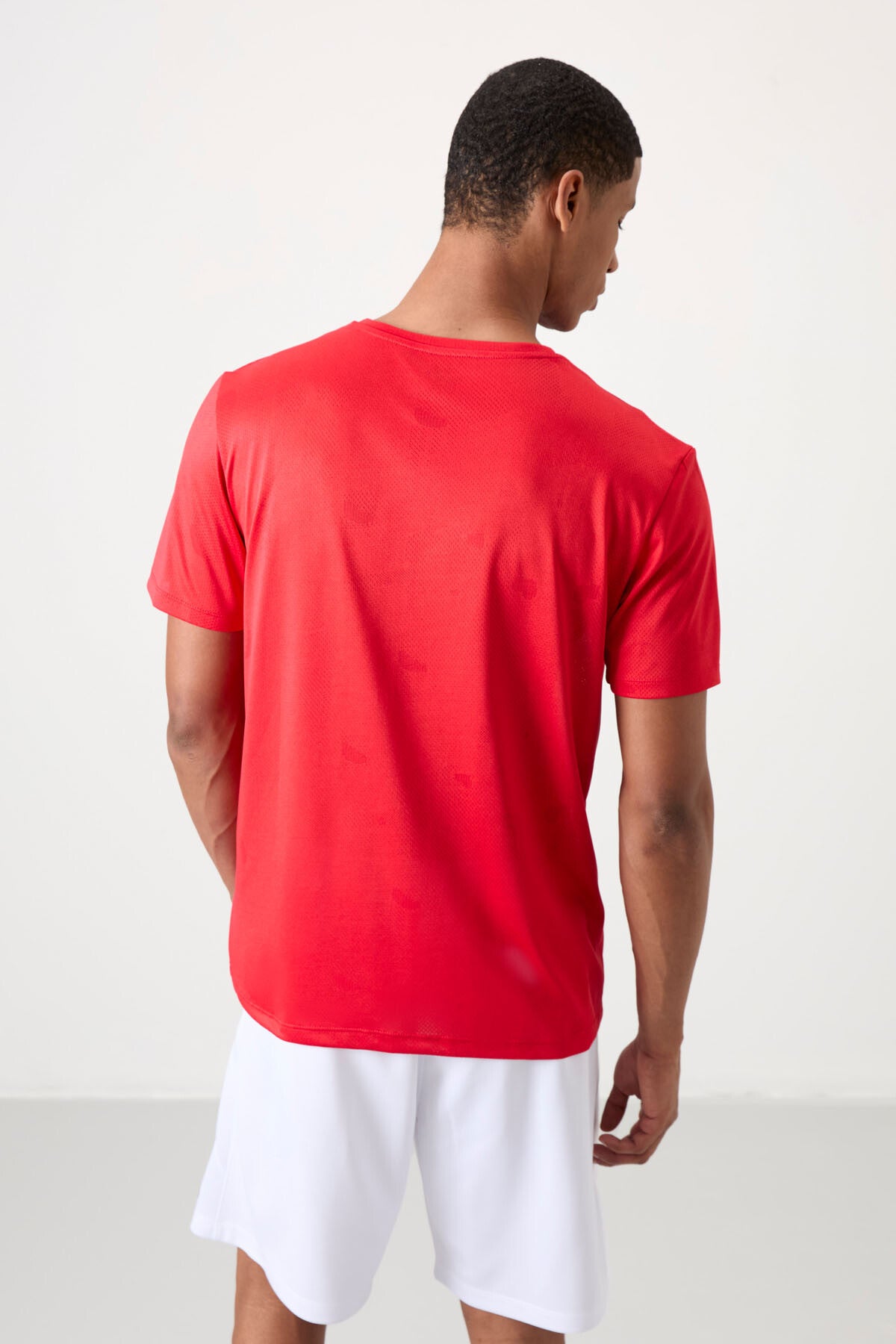 Kırmızı Nefes Alan Jakarlı İnce Esnek Standart Fit Erkek Performans T-Shirt - 88398