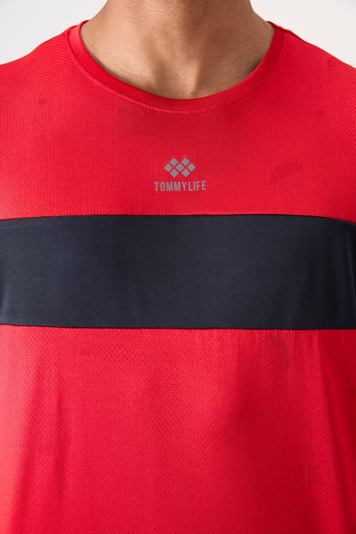 Kırmızı Nefes Alan Jakarlı İnce Esnek Standart Fit Erkek Performans T-Shirt - 88398