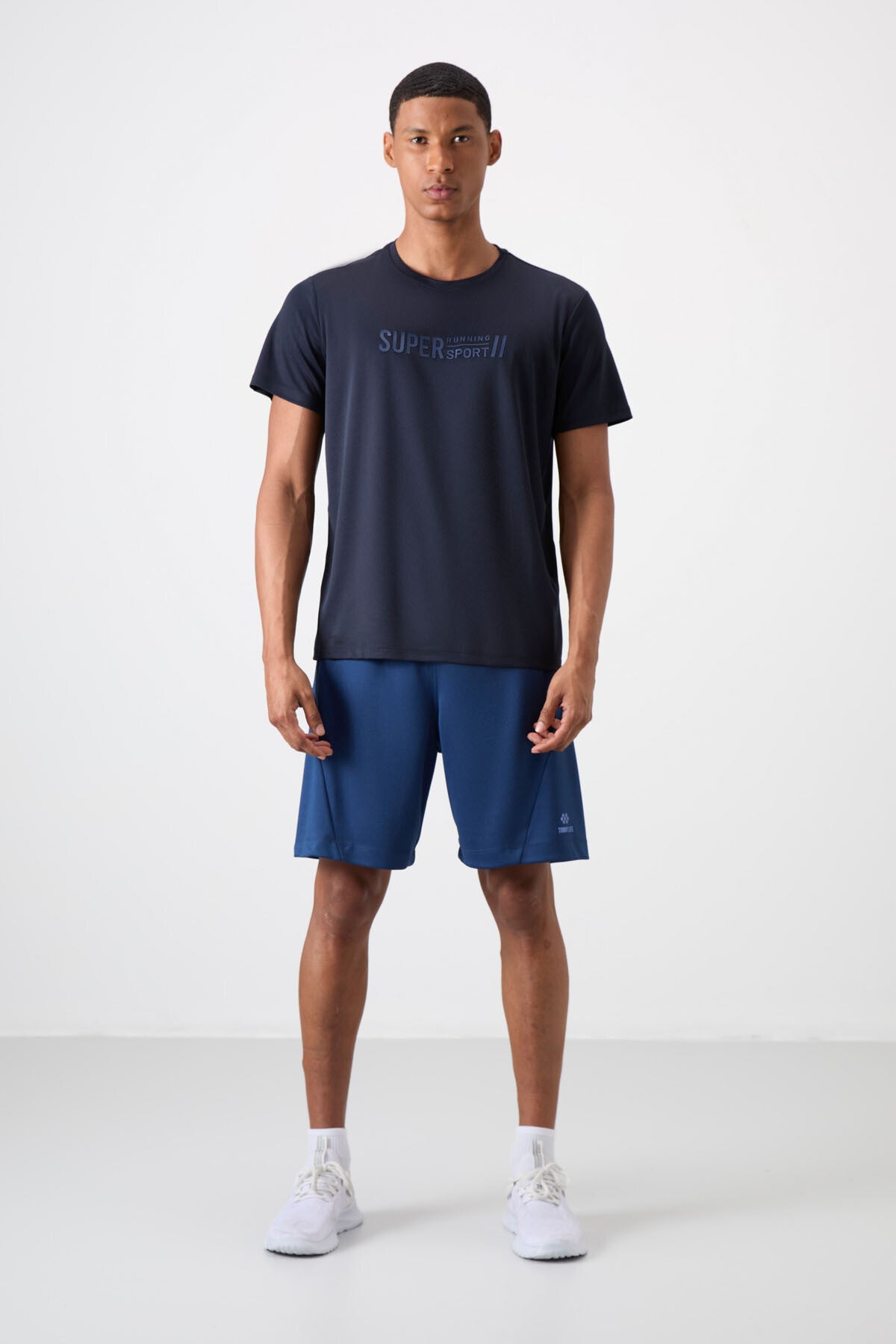 Lacivert Nefes Alan Dokulu İnce Esnek Standart Fit Erkek Performans T-Shirt - 88385