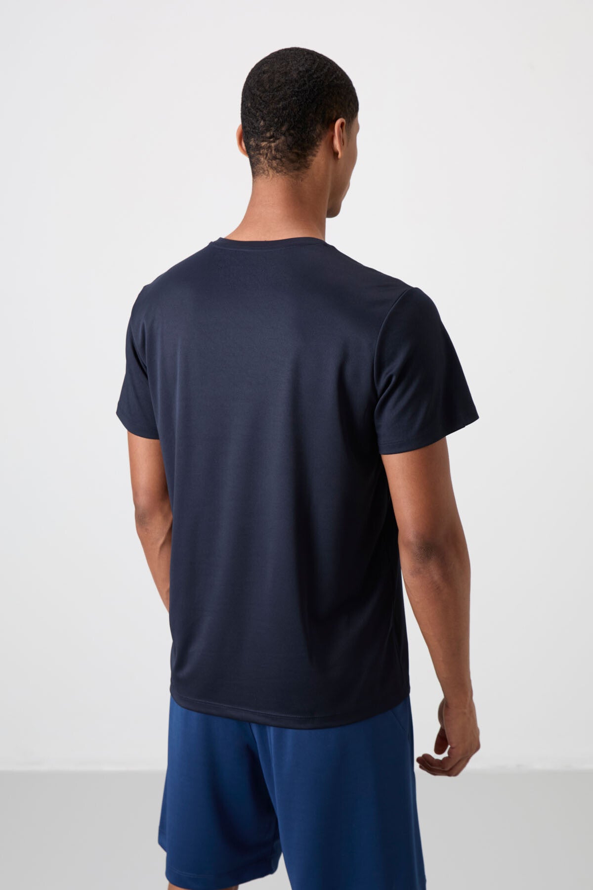 Lacivert Nefes Alan Dokulu İnce Esnek Standart Fit Erkek Performans T-Shirt - 88385