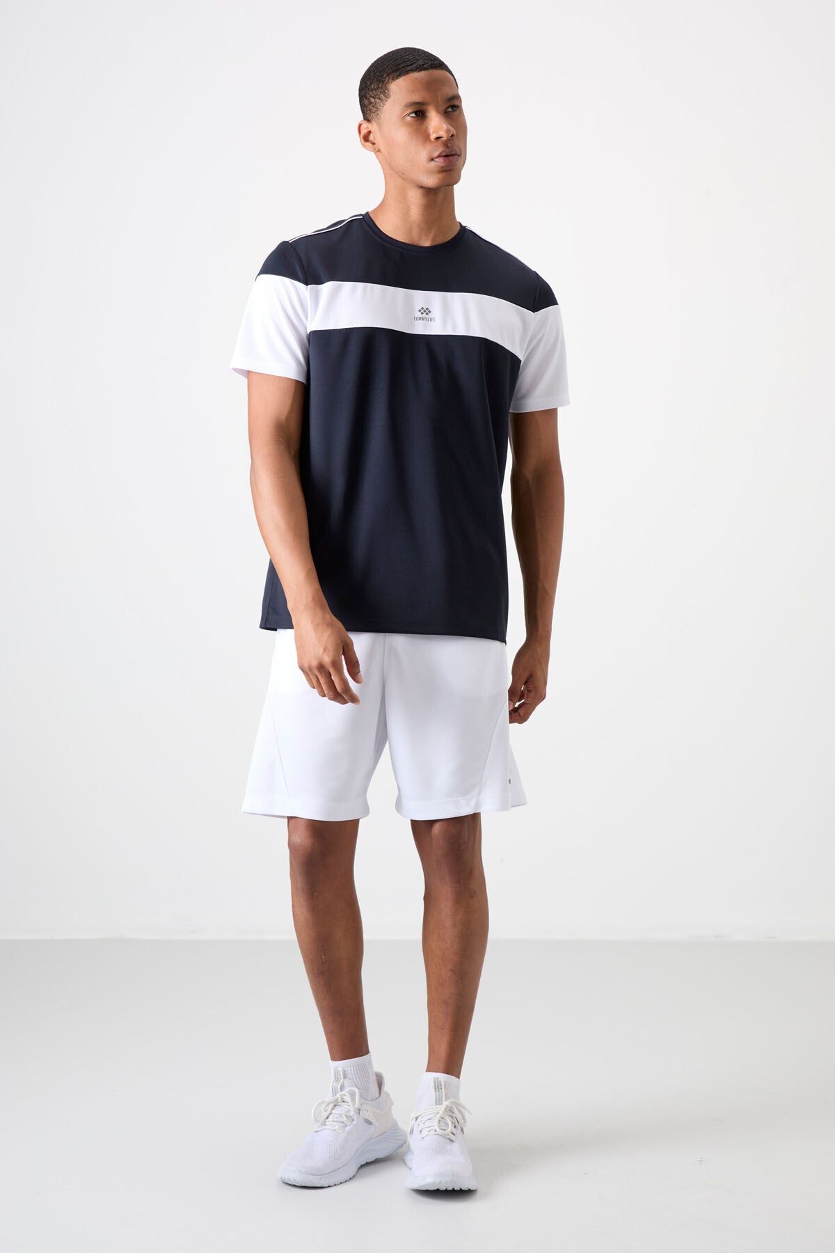 Lacivert Nefes Alan Dokulu İnce Esnek Standart Fit Erkek Performans T-Shirt - 88396