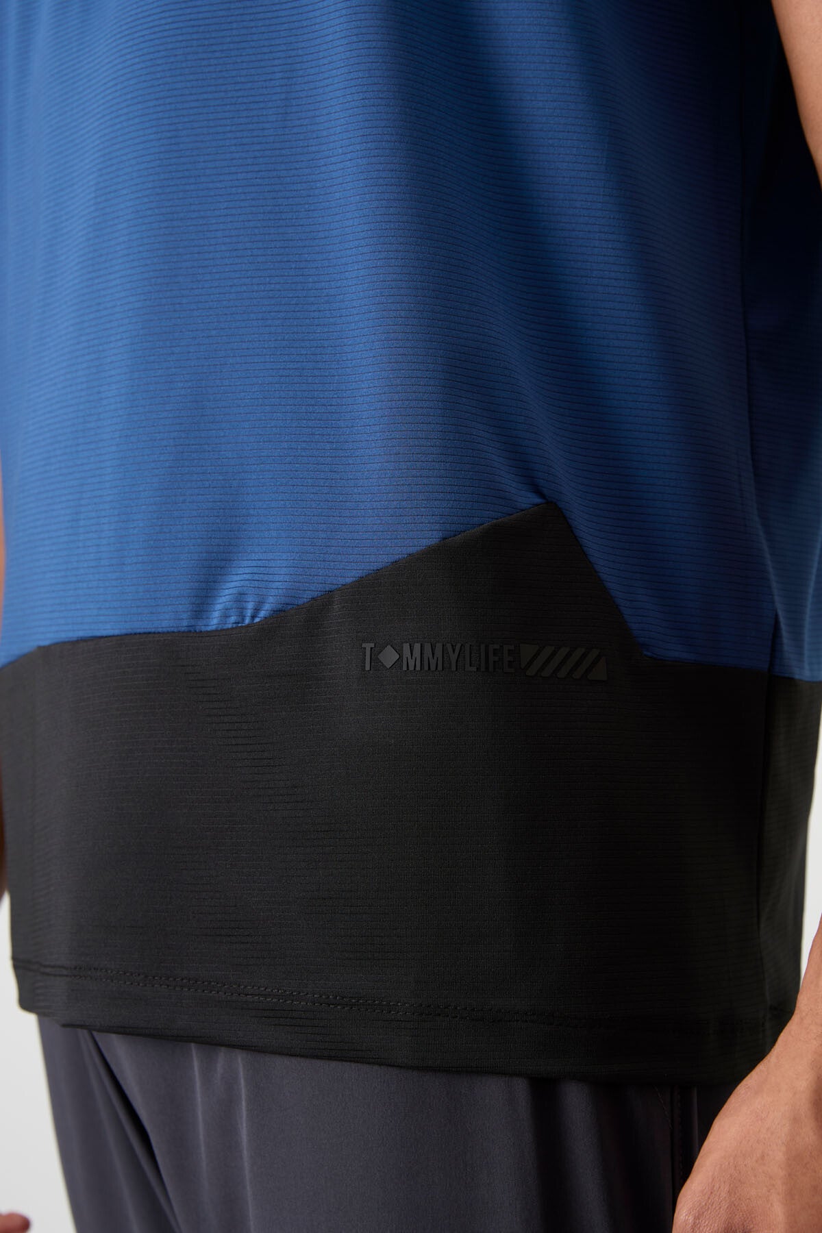 Parlament Nefes Alan Dokulu İnce Esnek Standart Fit Erkek Performans T-Shirt - 88383