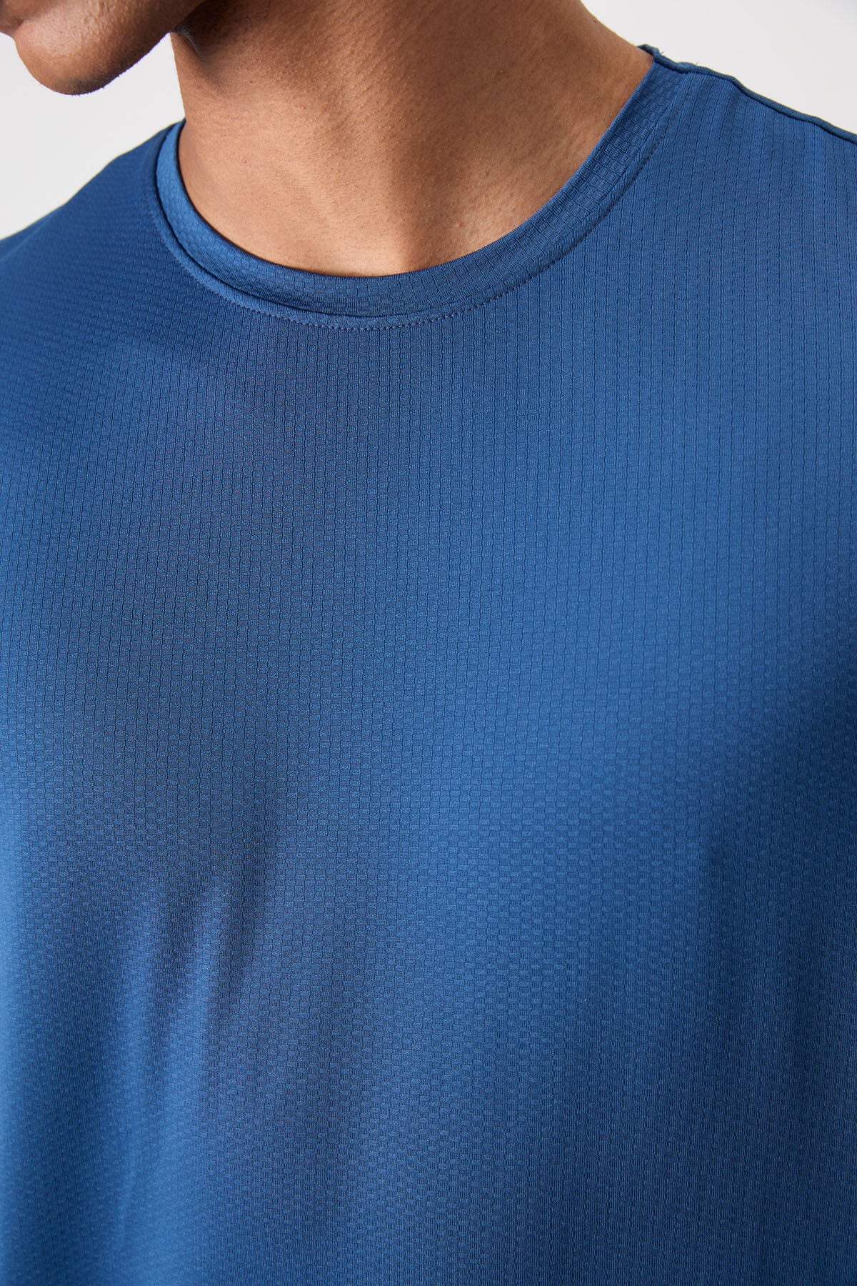 Parlament Nefes Alan Dokulu İnce Esnek Standart Fit Erkek Performans T-Shirt - 88388