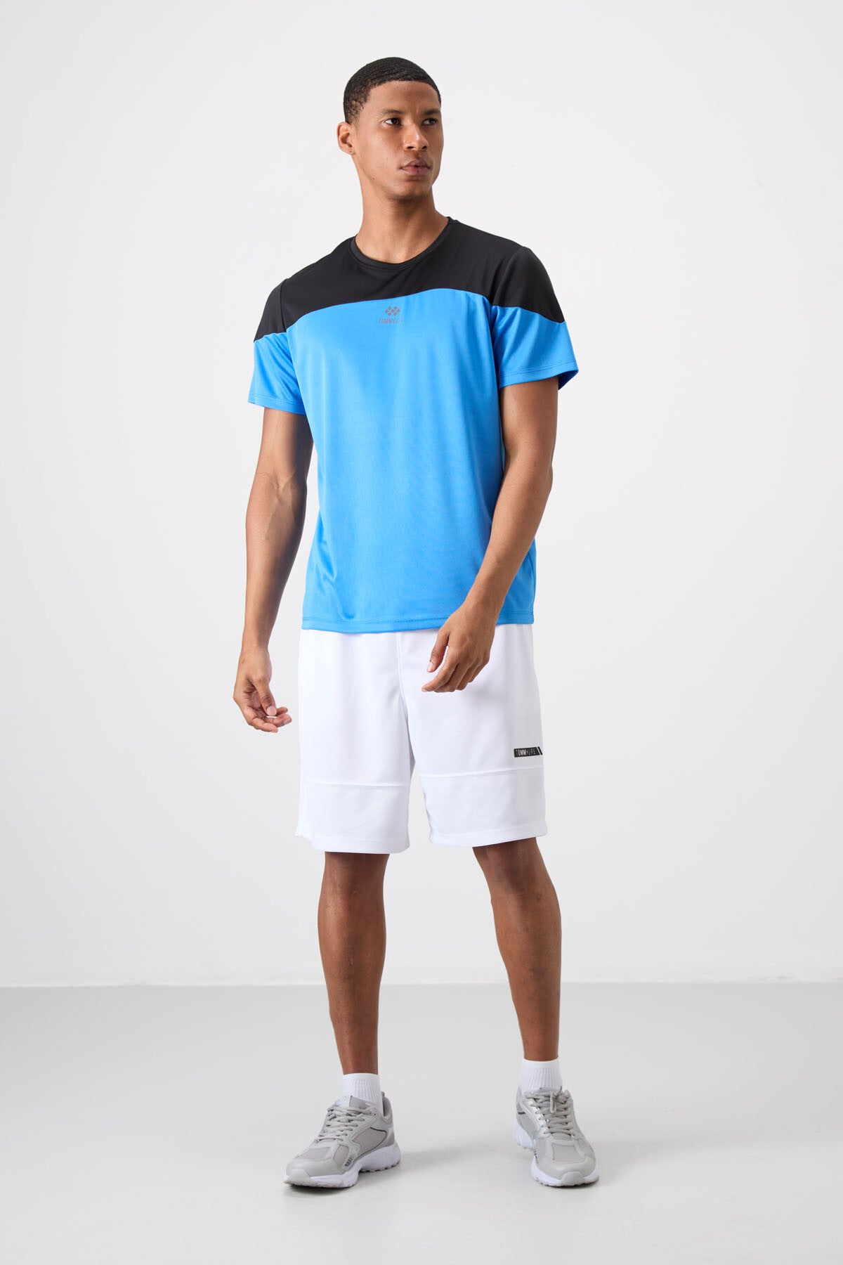 Saks Nefes Alan Dokulu İnce Esnek Standart Fit Erkek Performans T-Shirt - 88386