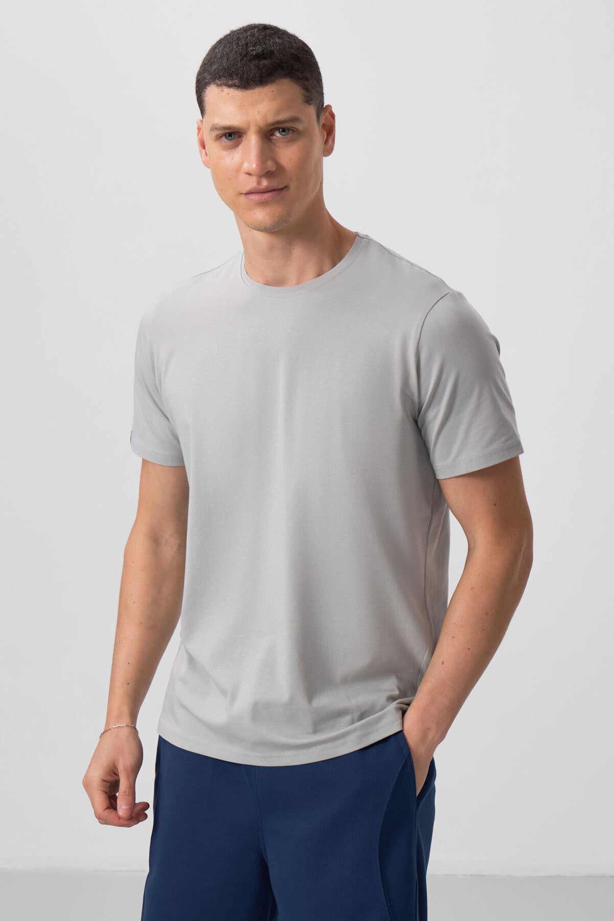 Taş Erkek Basic Kısa Kol Standart Kalıp O Yaka T-shirt - 87911