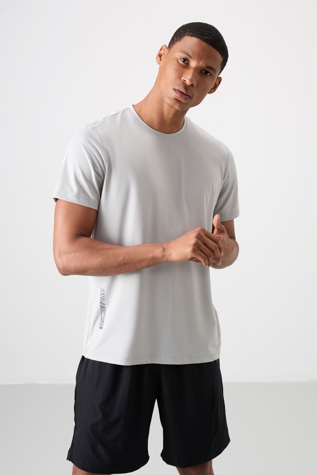 Taş Nefes Alan Dokulu İnce Esnek Standart Fit Erkek Performans T-Shirt - 88388