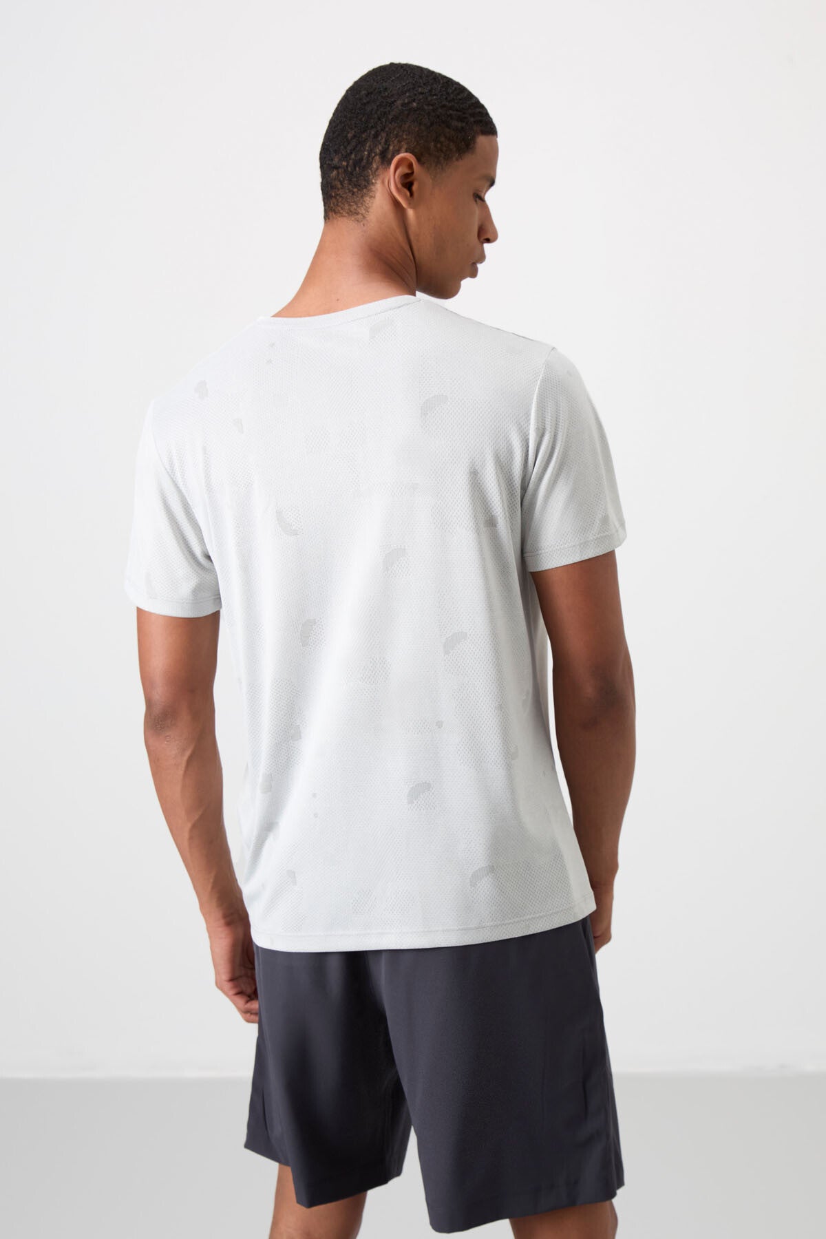 Taş Nefes Alan Jakarlı İnce Esnek Standart Fit Erkek Performans T-Shirt - 88398