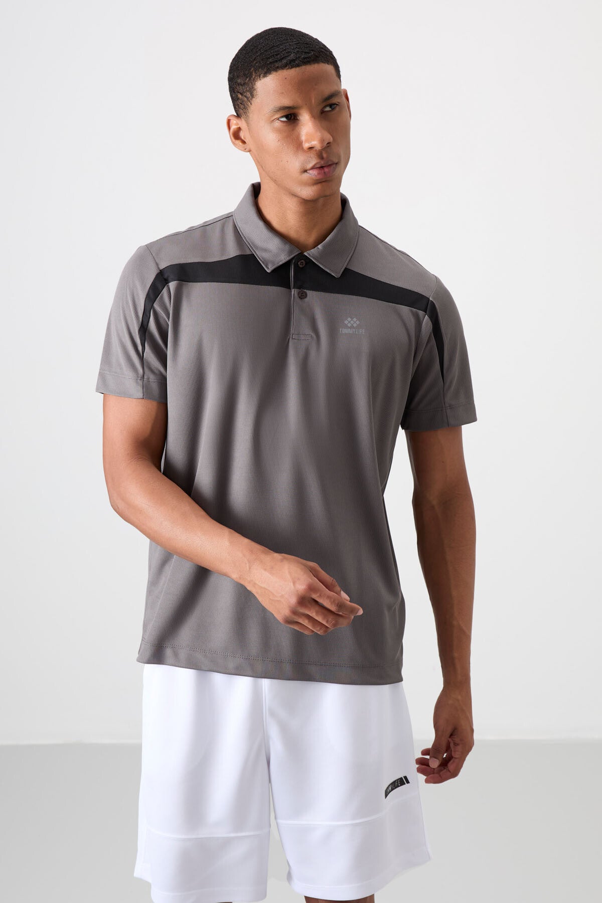 Koyu Gri Nefes Alan Dokulu İnce Esnek Standart Fit Polo Yaka Erkek Performans T-Shirt - 88392