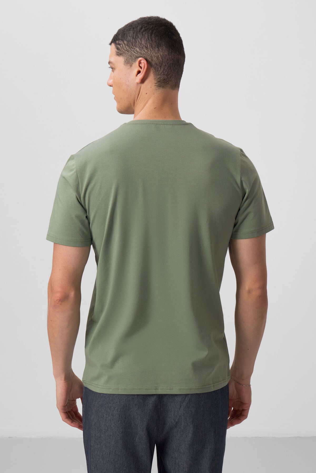 Açık Yeşil Basic Kısa Kol Standart Kalıp V Yaka Erkek T-Shirt - 87912