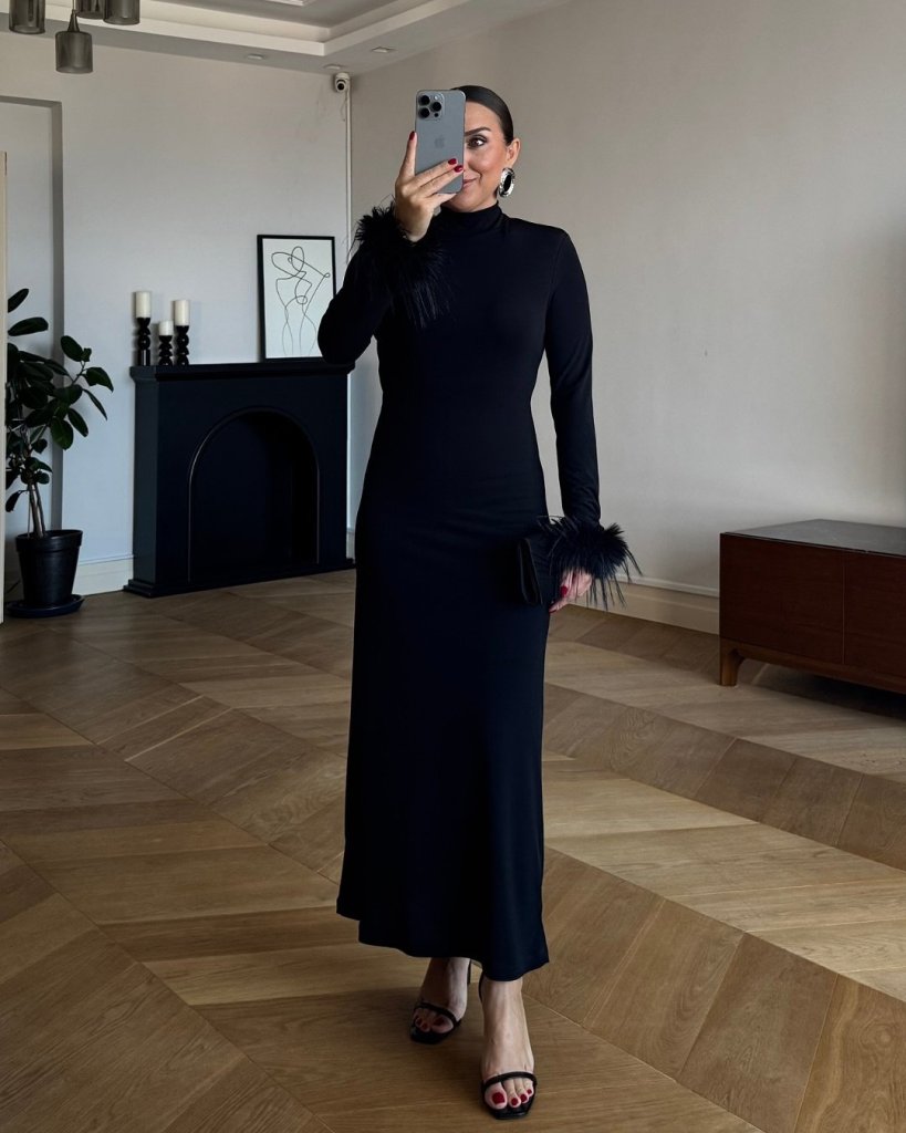 Women's Long Sleeve Turtleneck Sleeve Cuff Feather Detail Long Crepe Dress