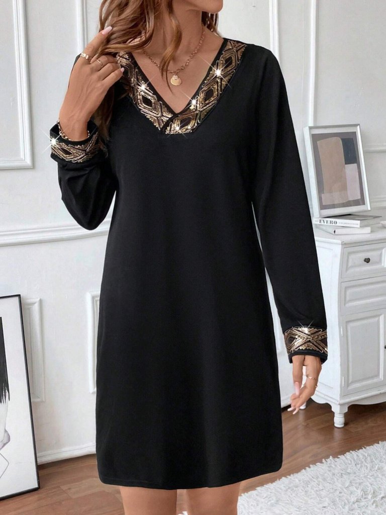 Women's Long Sleeve V-Neck Sequin Detailed Mini Imported Crepe Dress