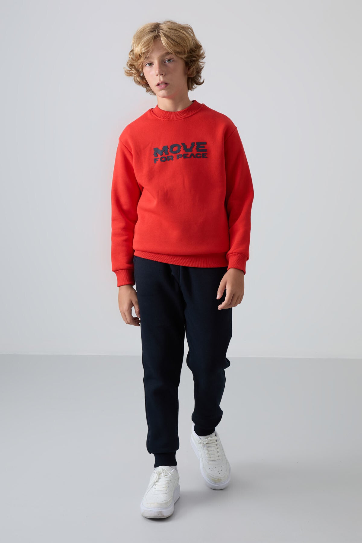 Fiesta Pamuklu Kalın İçi Tüylü Yumuşak Dokulu Standart Fit Baskılı Erkek Çocuk Sweatshirt - 11216