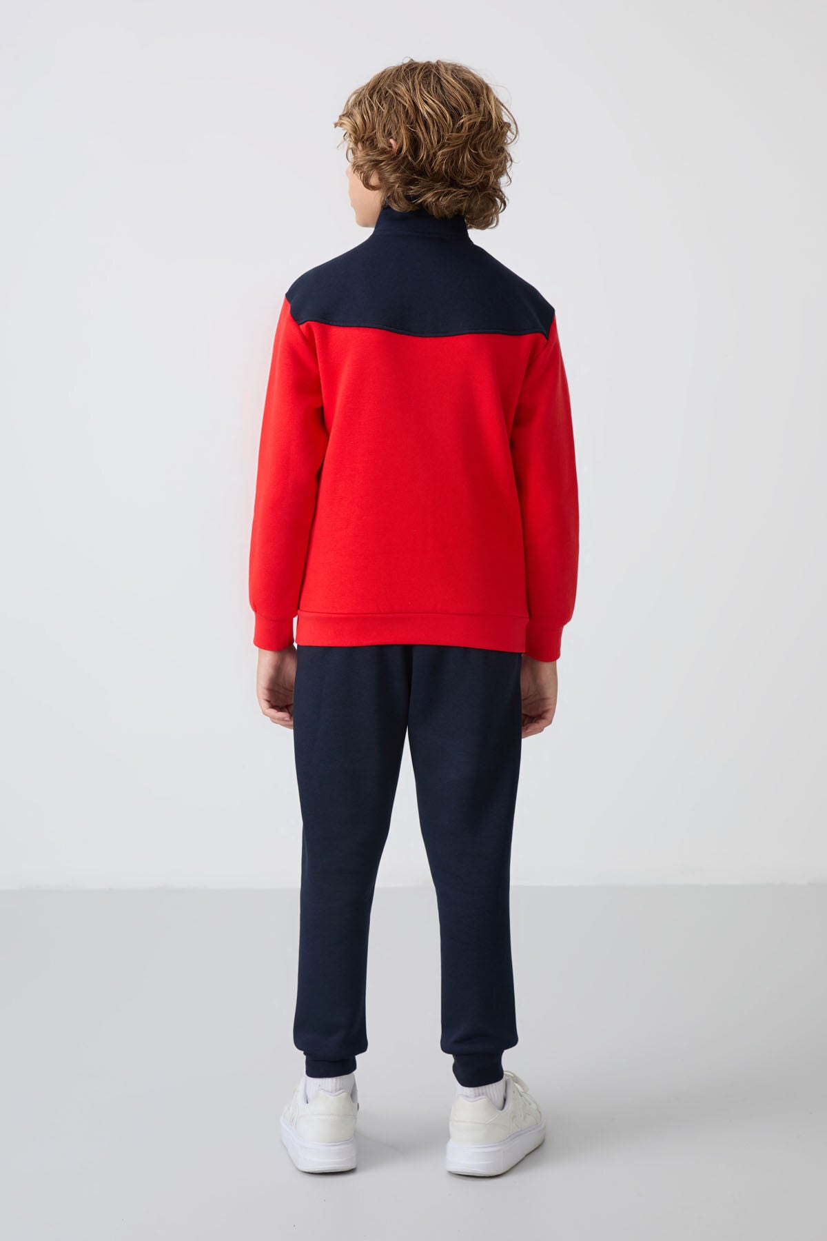 Fiesta-Lacivert Pamuklu Kalın İçi Tüylü Standart Fit Nakışlı Erkek Çocuk Eşofman Takım - 11240