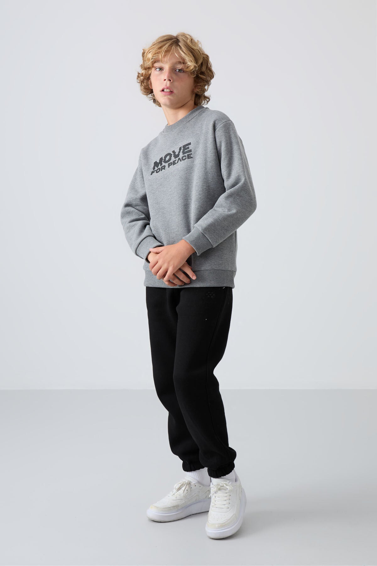 Gri Melanj Pamuklu Kalın İçi Tüylü Standart Fit Baskılı Erkek Çocuk Sweatshirt - 11216