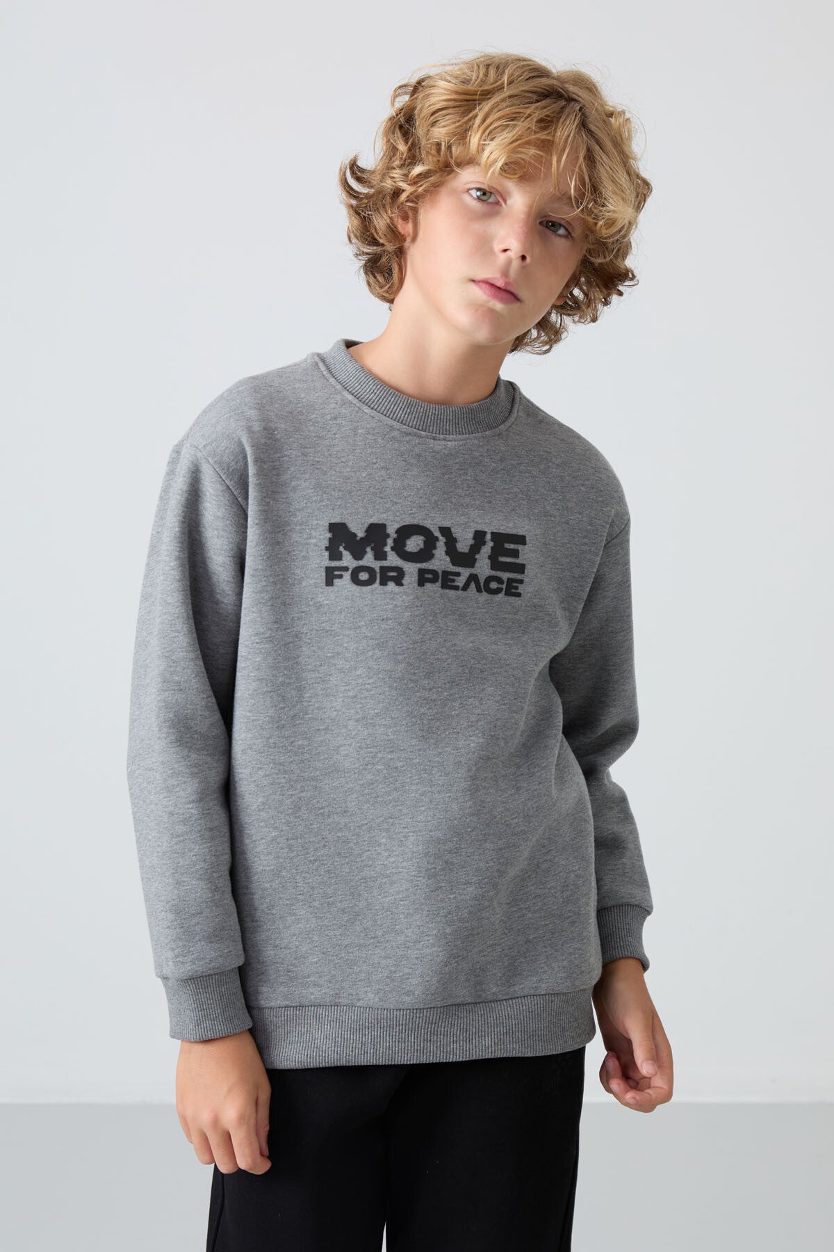 Gri Melanj Pamuklu Kalın İçi Tüylü Standart Fit Baskılı Erkek Çocuk Sweatshirt - 11216