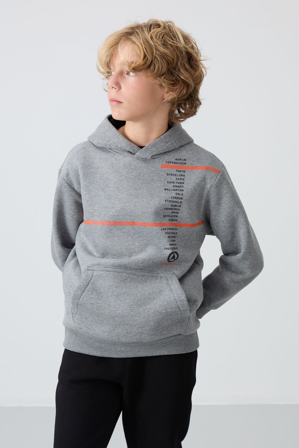 Gri Melanj Pamuklu Kalın İçi Tüylü Standart Fit Baskılı Erkek Çocuk Sweatshirt - 11239