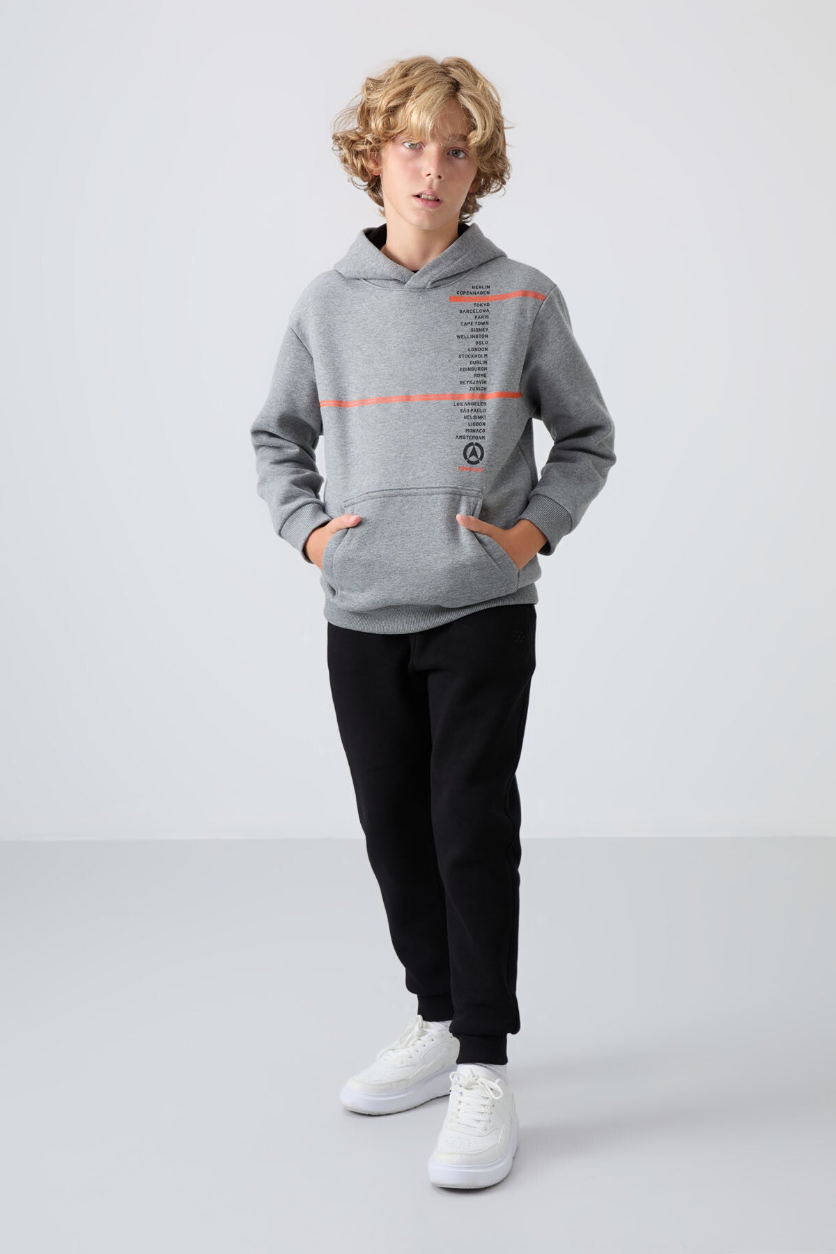Gri Melanj Pamuklu Kalın İçi Tüylü Standart Fit Baskılı Erkek Çocuk Sweatshirt - 11239