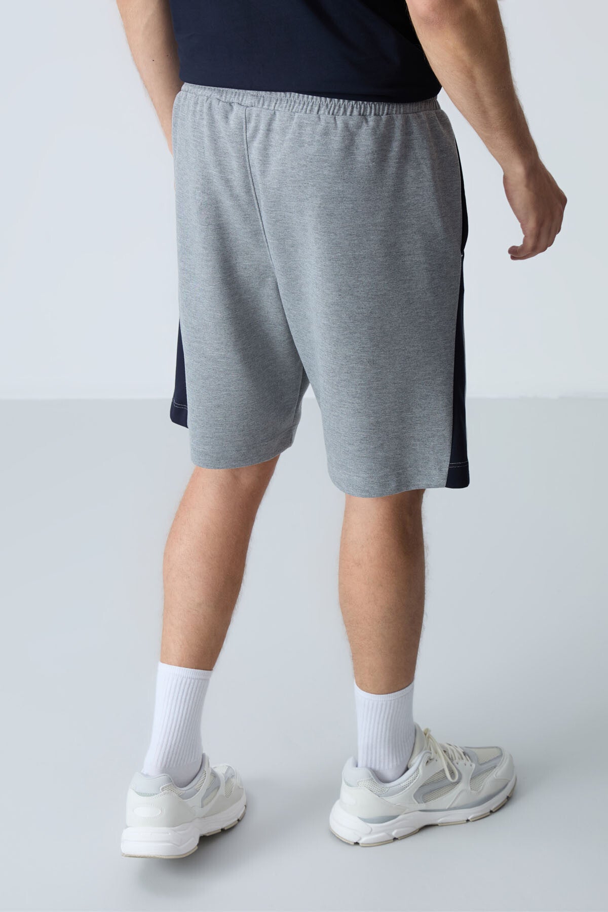 Gri Melanj Pamuklu Kalın Yumuşak Dokulu Standart Fit Basic Erkek Şort - 81280