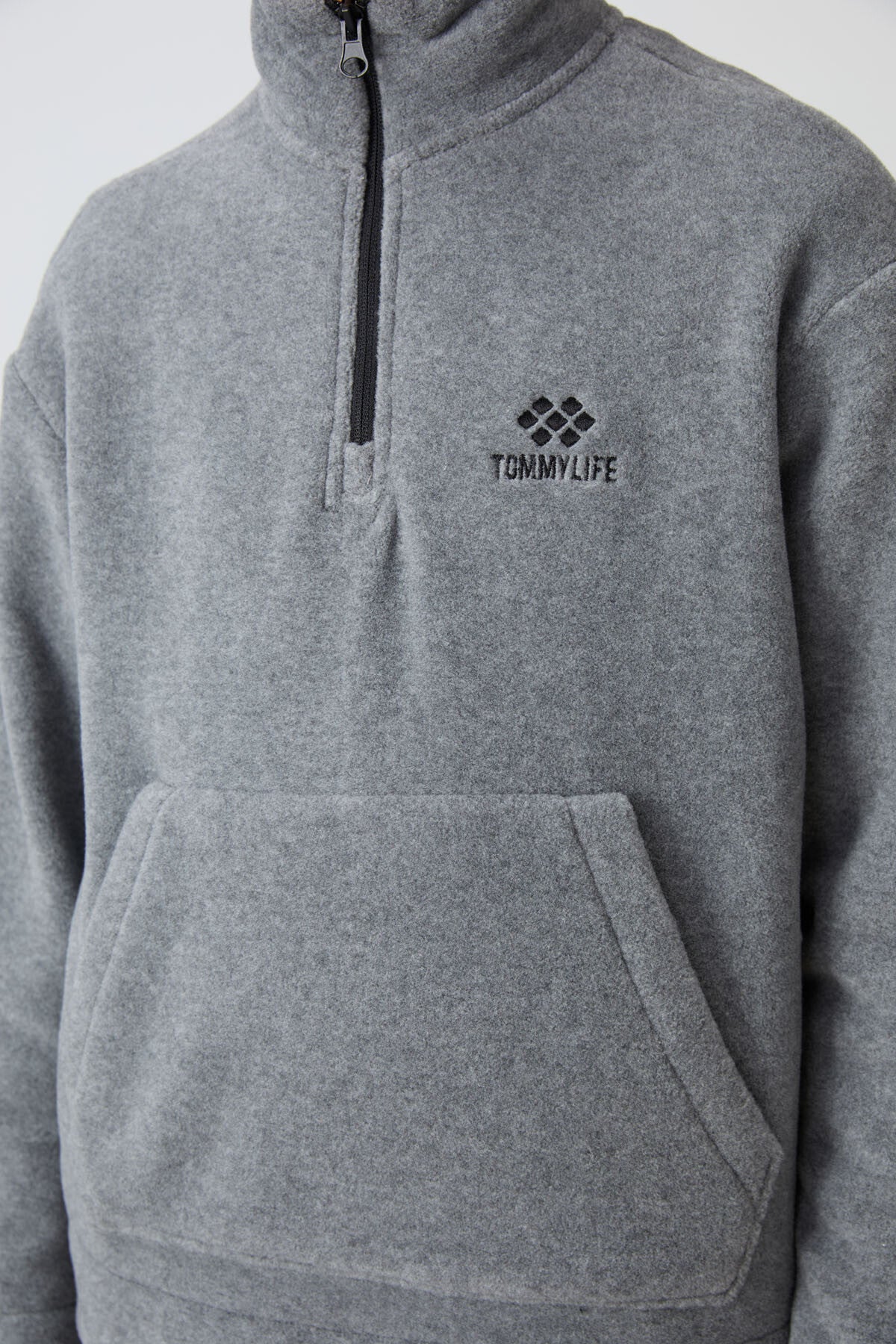 Gri Melanj Kalın Yumuşak Dokulu Standart Fit Nakışlı Polar Erkek Çocuk Eşofman Takım - 11218