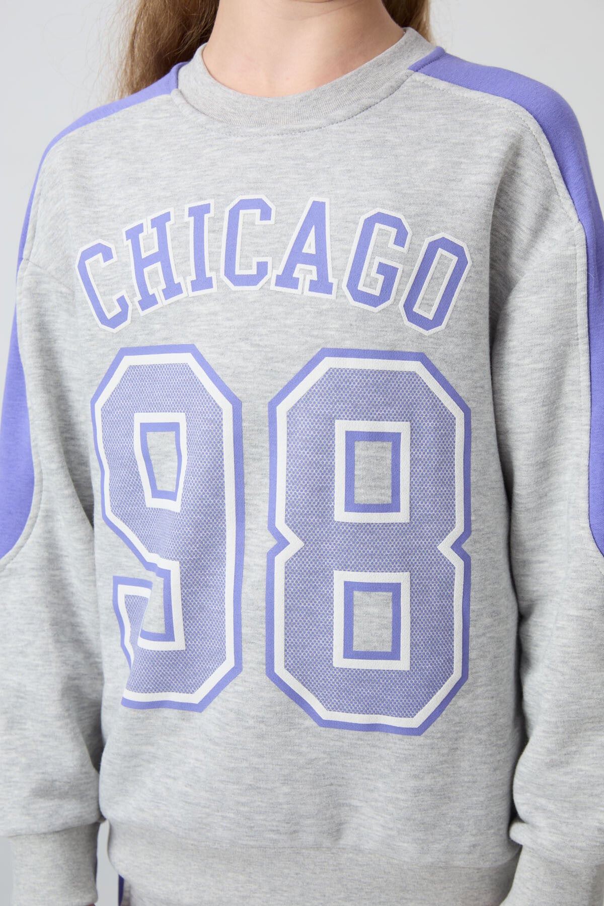 Gri Melanj Pamuklu İçi Tüylü Yumuşak Dokulu Standart Fit Baskılı Kız Çocuk Eşofman Takım - 75170