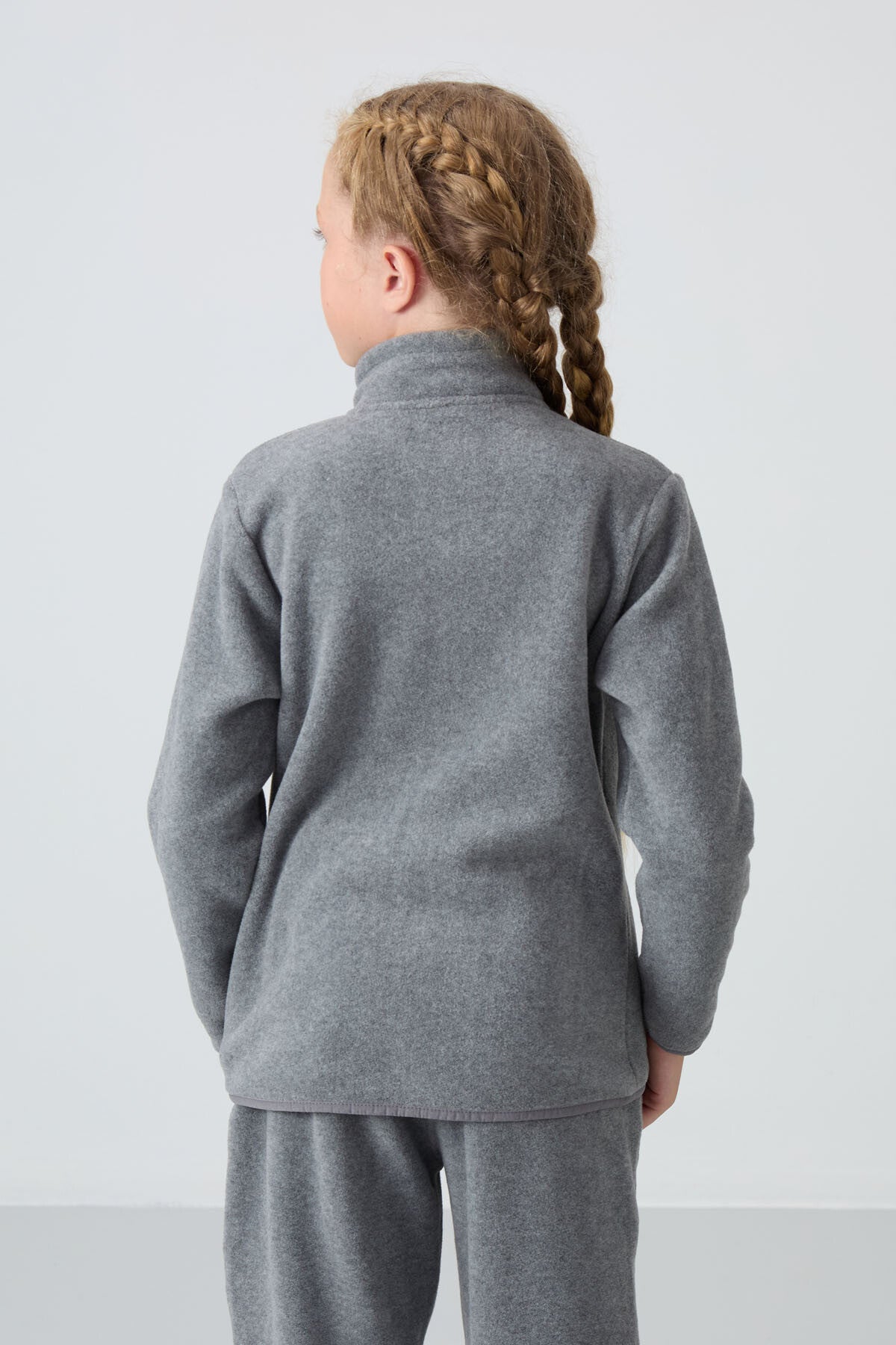 Gri Melanj Kalın Yumuşak Dokulu Standart Fit Nakışlı Polar Kız Çocuk Sweatshirt - 75154