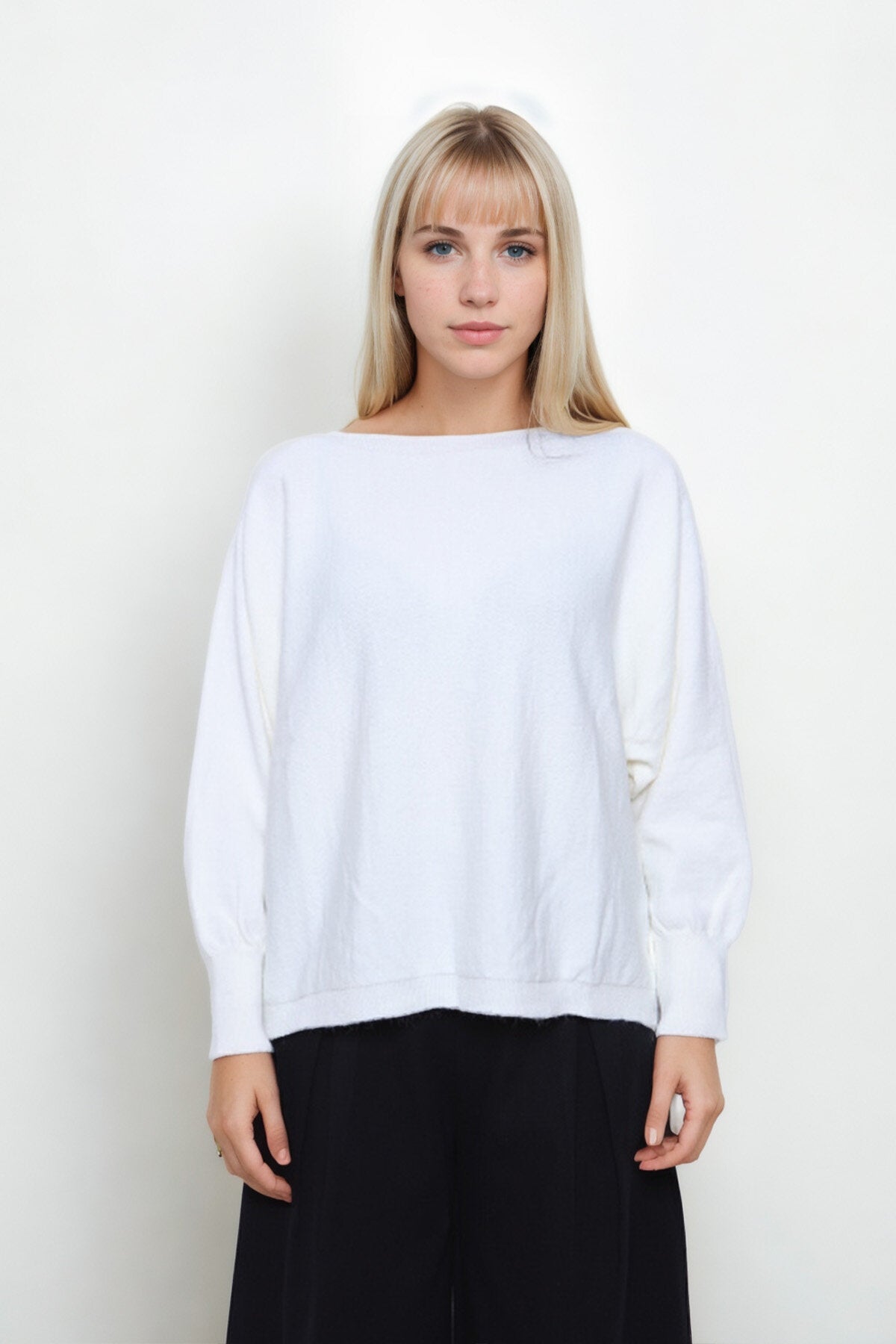 Geniş Yaka Yarasa Kol Oversize Triko Bluz
