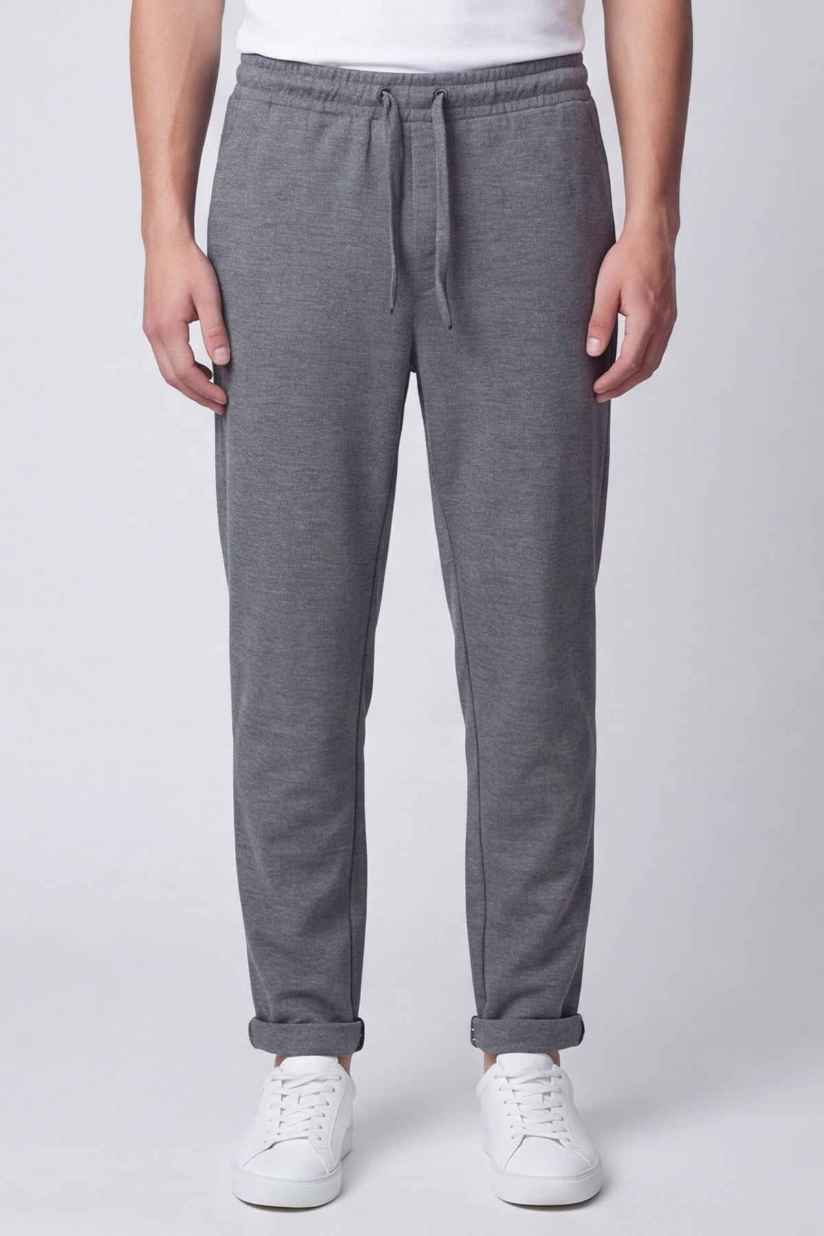 Giotelli Erkek Gri Dar Kesim Slim Fit Viskon Dokuma Yan Cep Lastikli Bel Pantolon