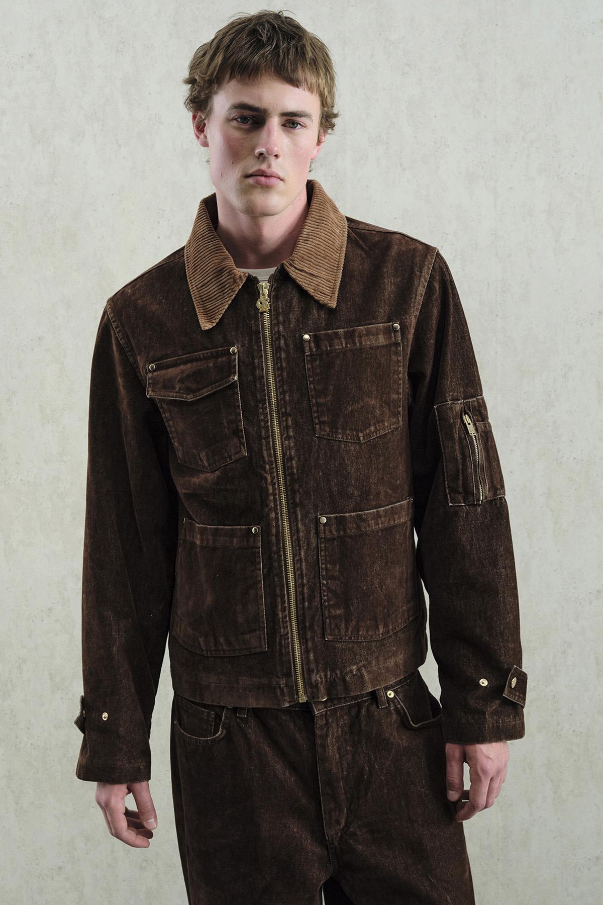 GOLD DETAYLI KAHVERENGİ CEKET