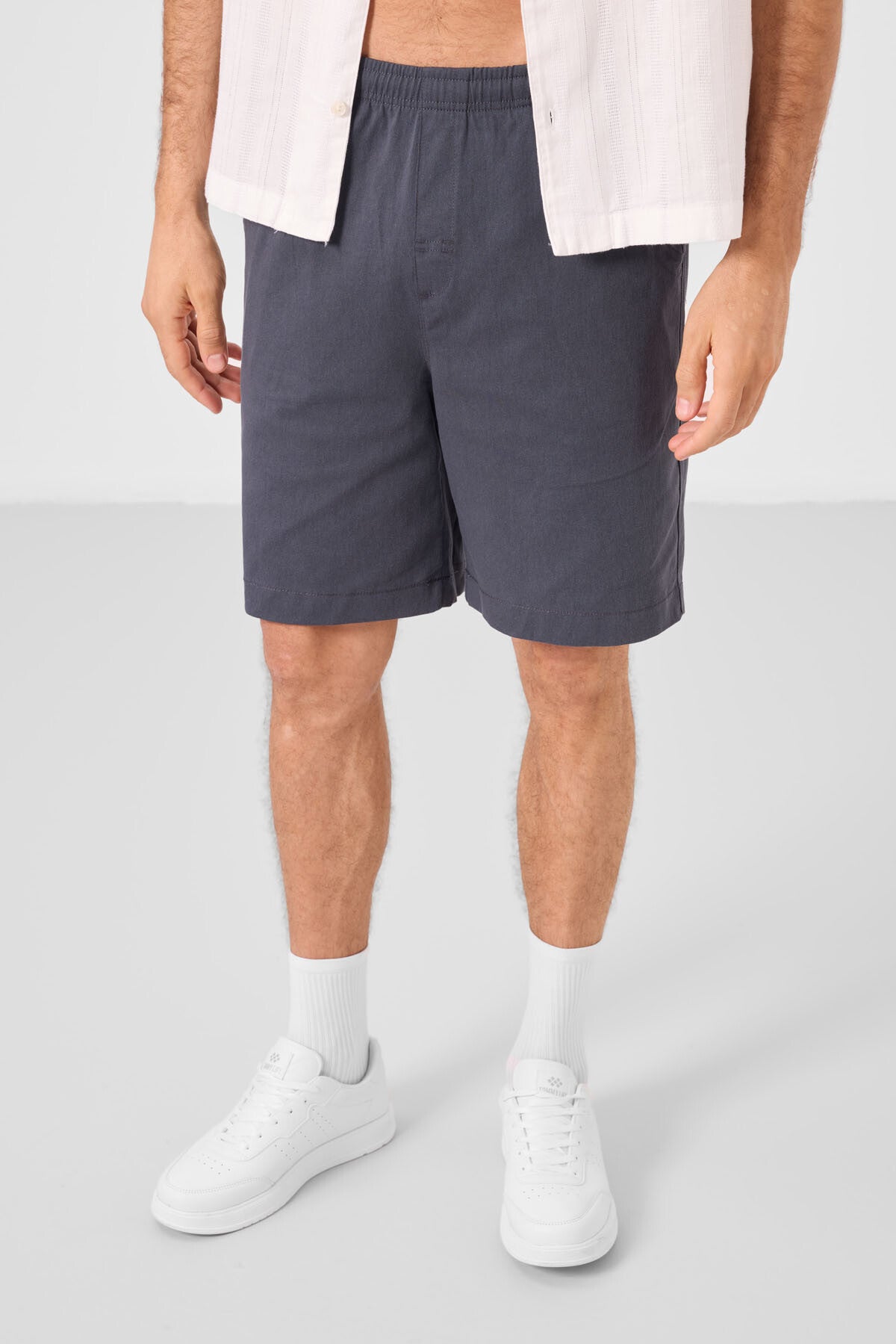 Gri Standart Fit Dokuma Hafif Esnek Chino Erkek Şort - 81293