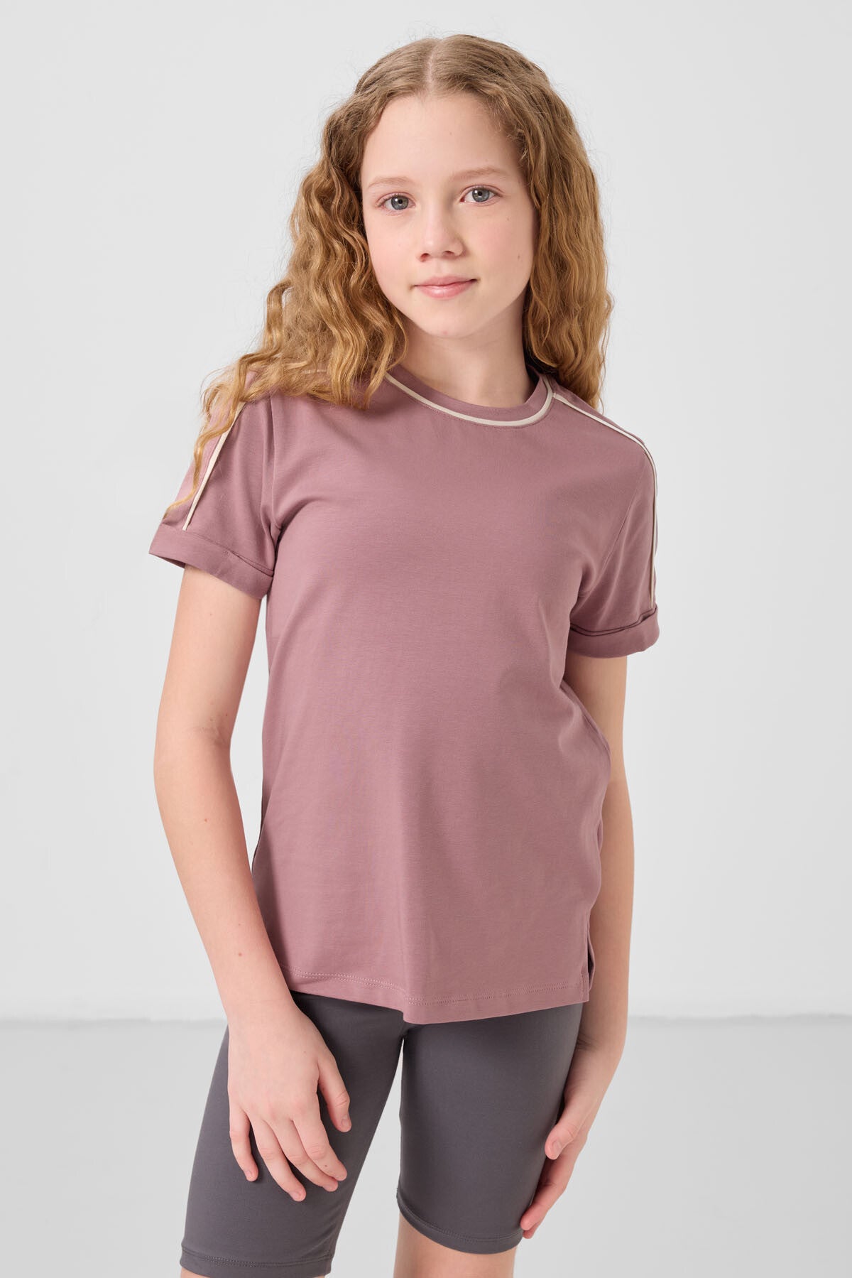 Gül Kurusu Pamuklu O Yaka Standart Fit Basic Kız Çocuk T-Shirt - 75177