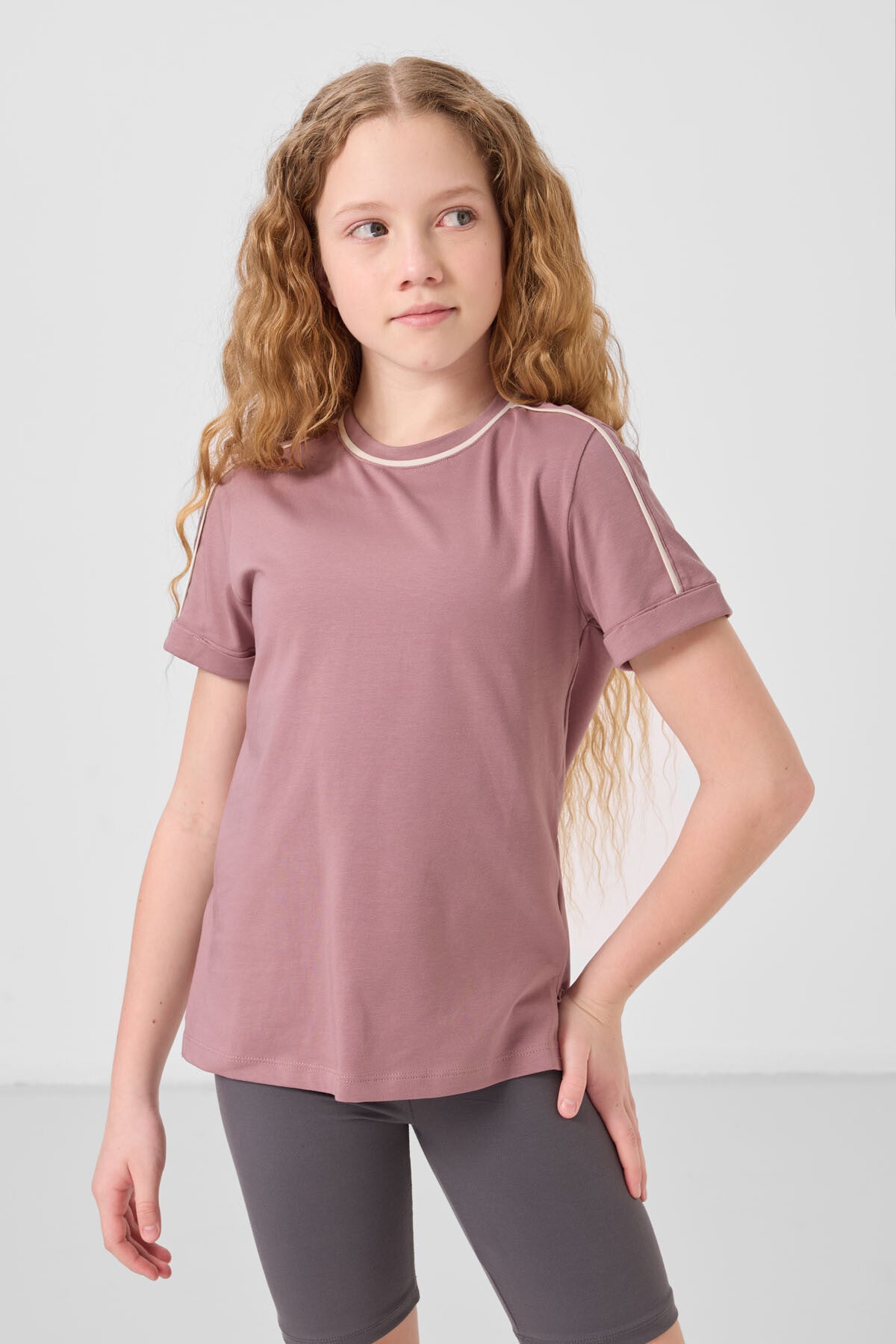 Gül Kurusu Pamuklu O Yaka Standart Fit Basic Kız Çocuk T-Shirt - 75177